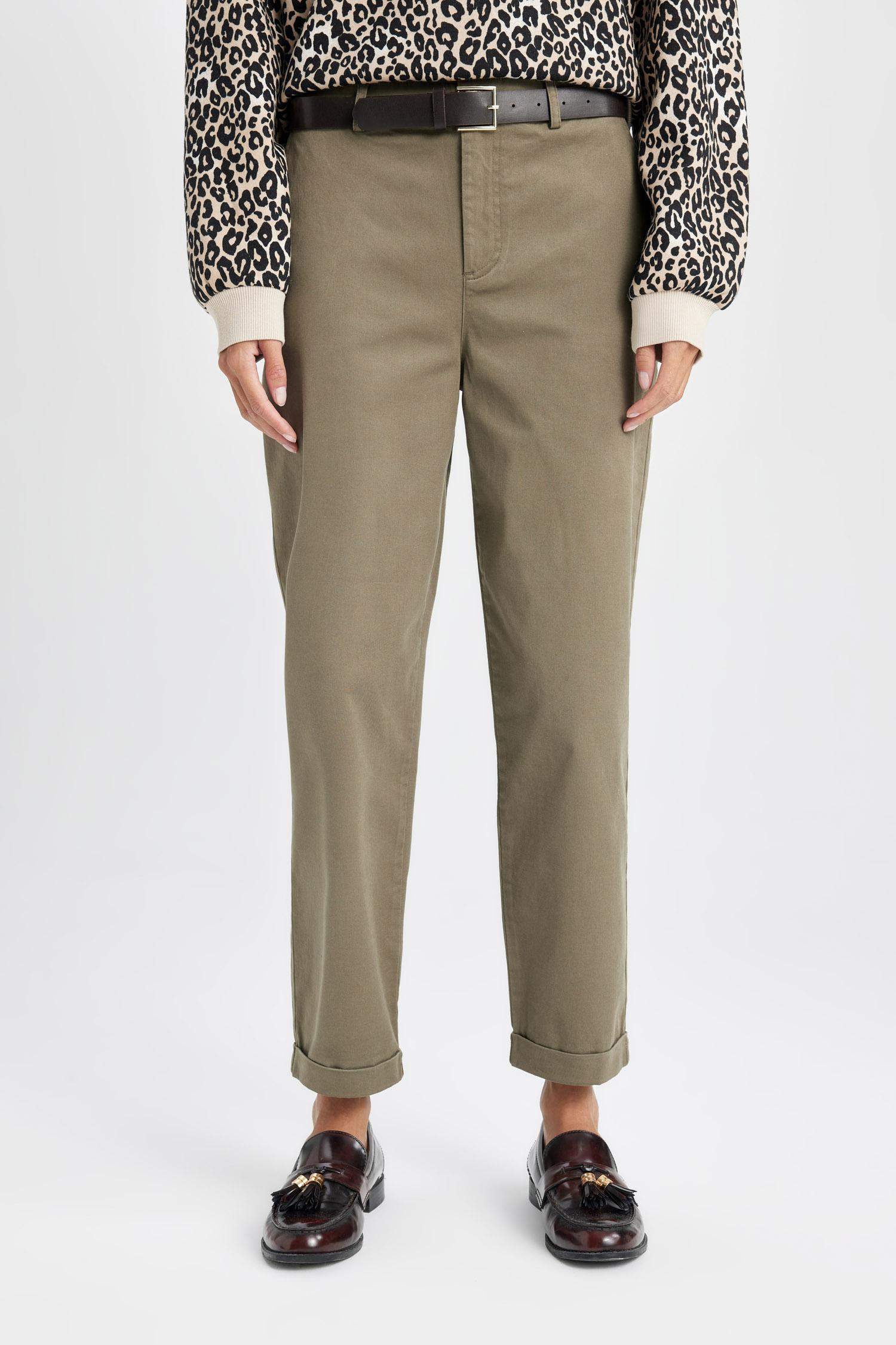 بنطلون جبردين كاروت فيت بجيب وخصر عالي