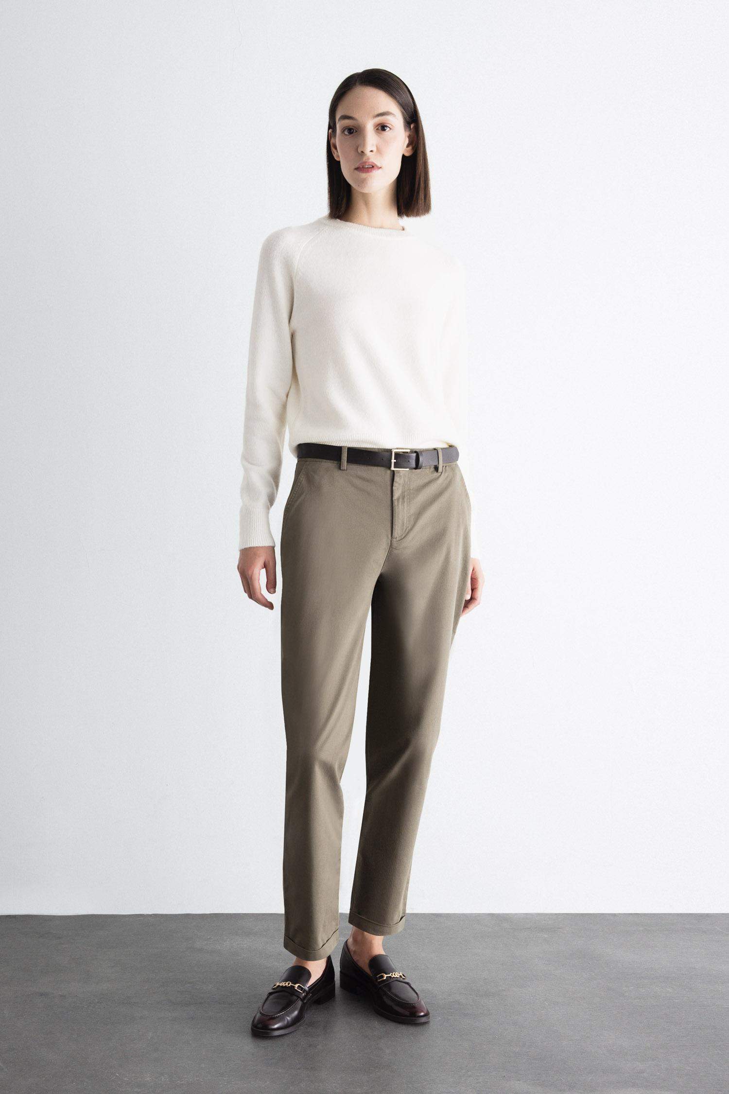 بنطلون جبردين كاروت فيت بجيب وخصر عالي