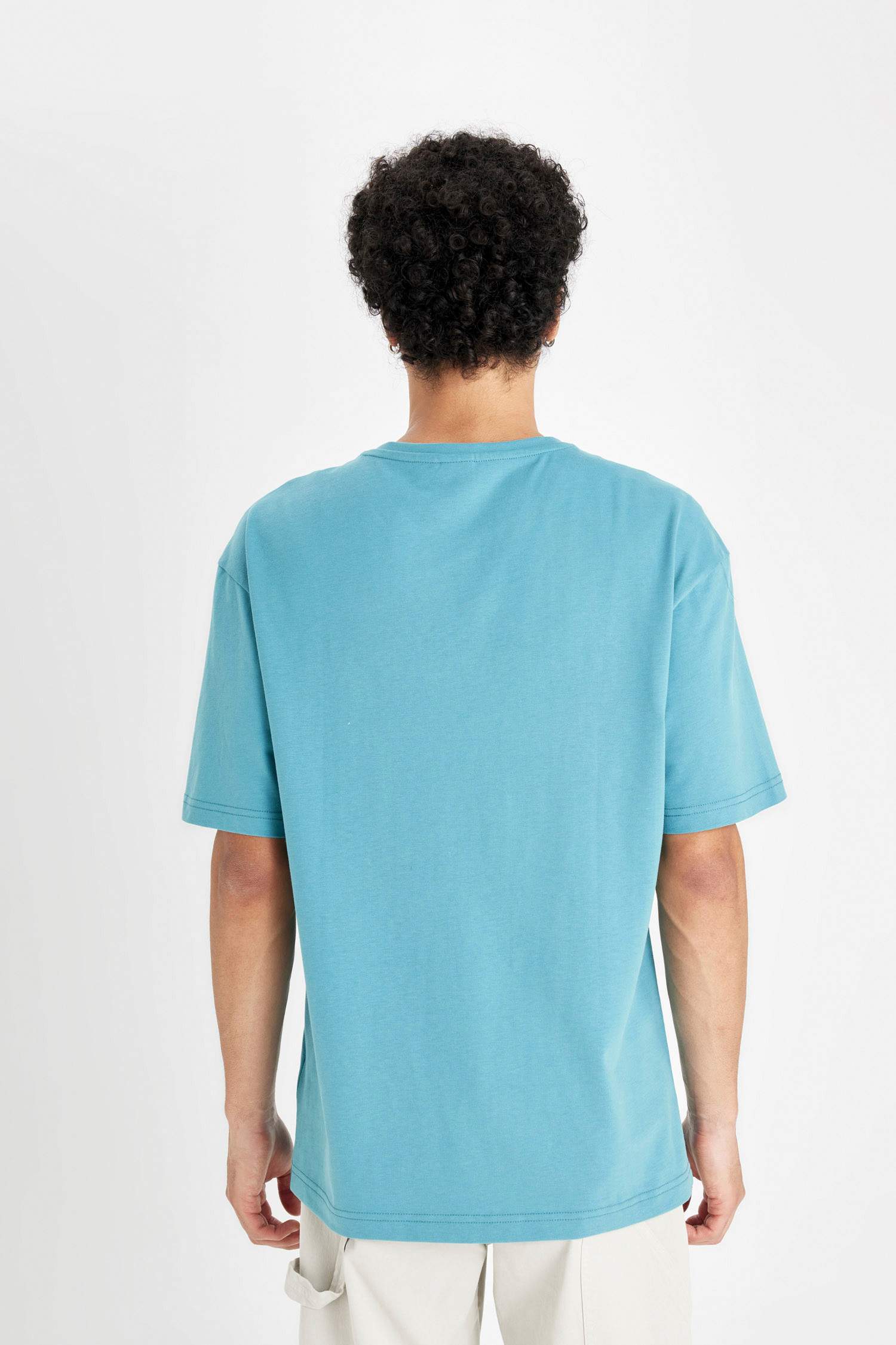 Boxy Fit Crew Neck Basic T-Shirt