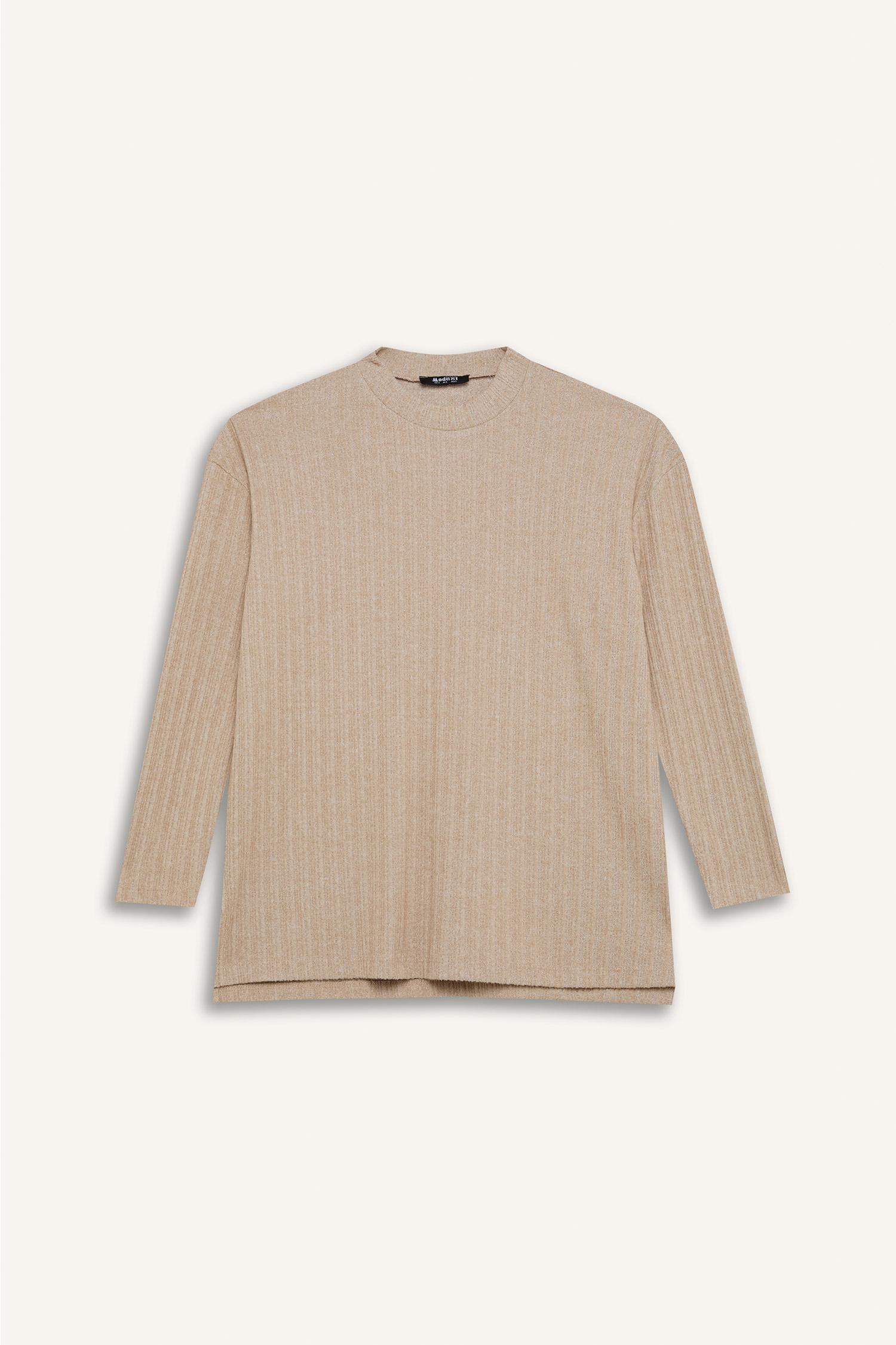 بلوزة طويلة مضلعة قصة مريحة بياخة مستديرة ببطانة ناعمة