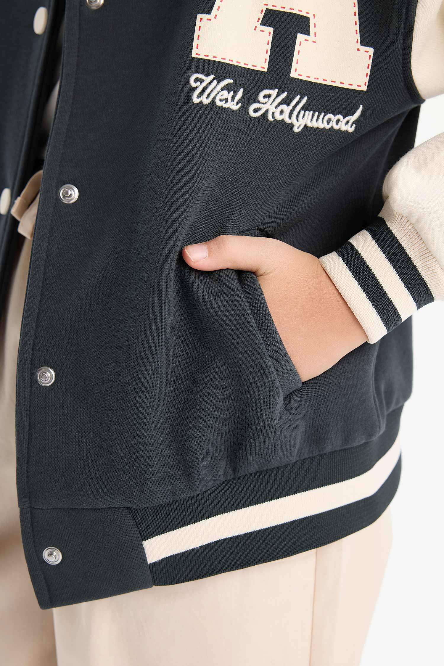 Kız Çocuk Baskılı Kolej Yaka İçi Yumuşak Tüylü Bomber Ceket