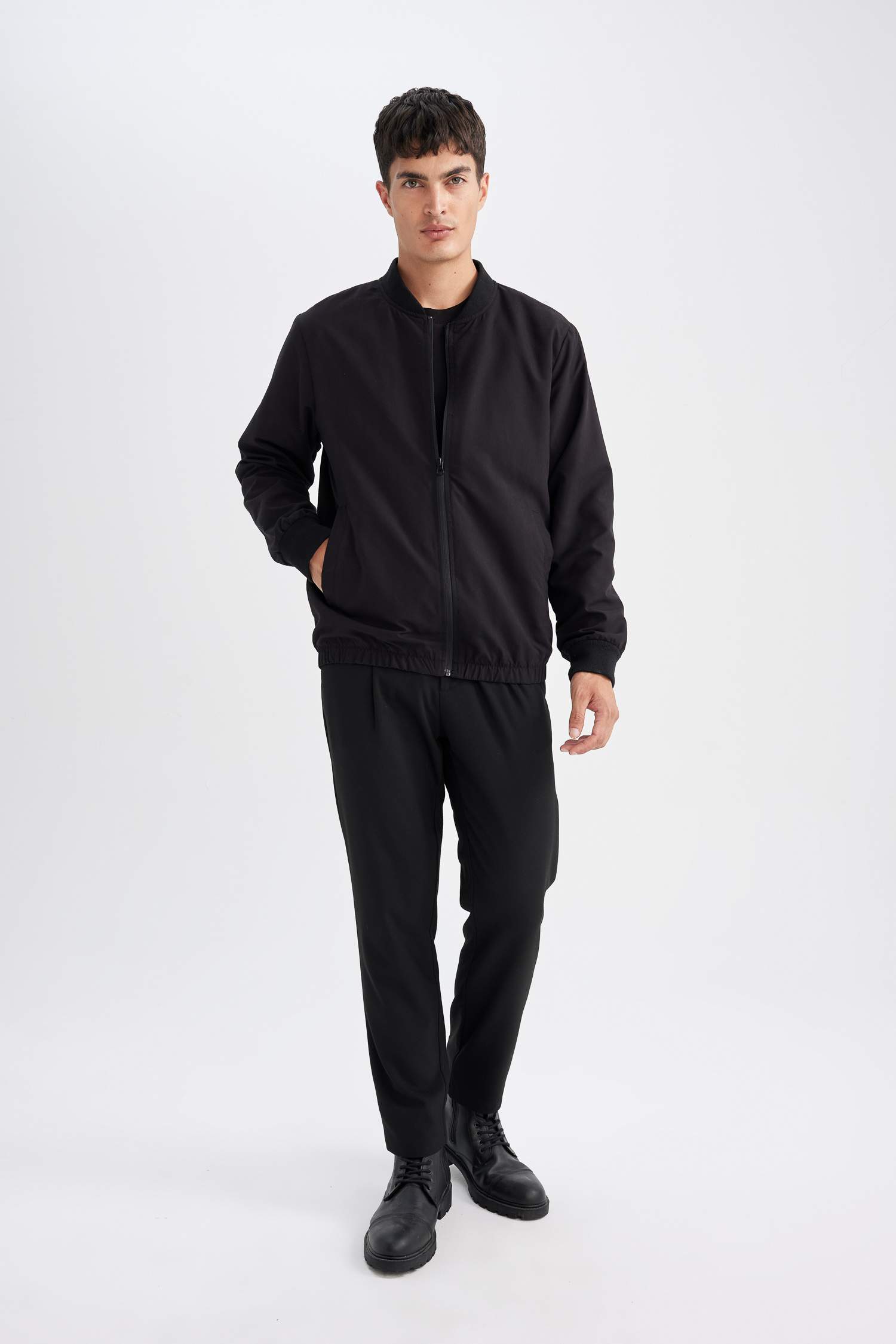 Su İtici Regular Fit Kolej Yaka Fermuarlı Cepli Mevsimlik Baharlık Bomber Mont