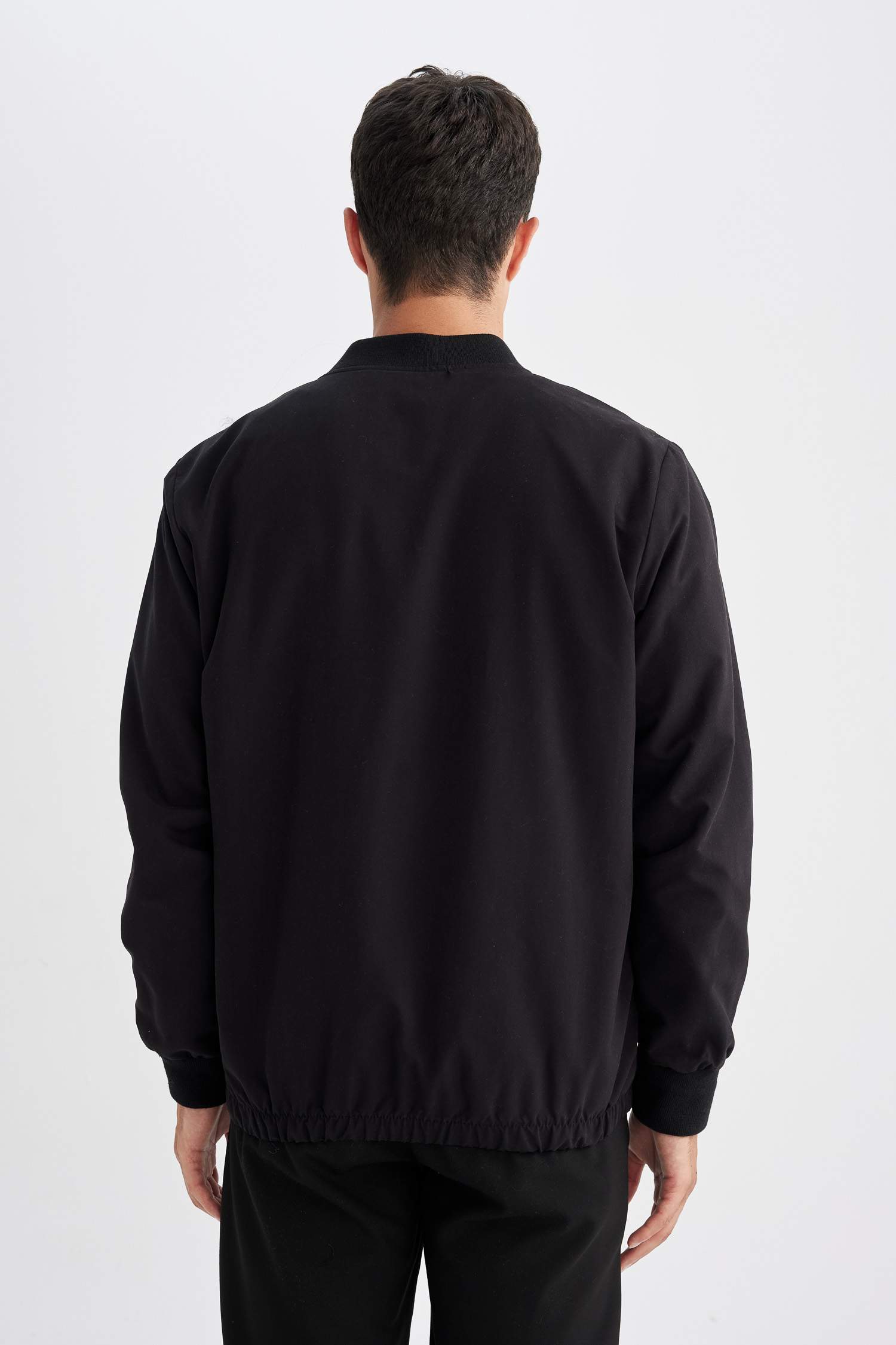 Su İtici Regular Fit Kolej Yaka Fermuarlı Cepli Mevsimlik Baharlık Bomber Mont