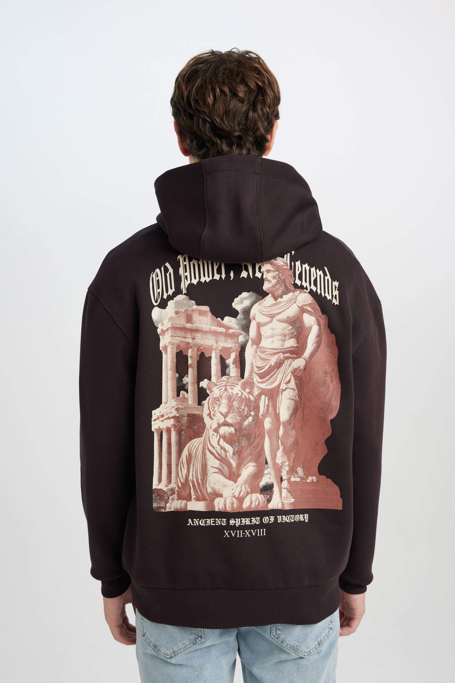 Boxy Fit Printed Long Sleeve Sweatshirt