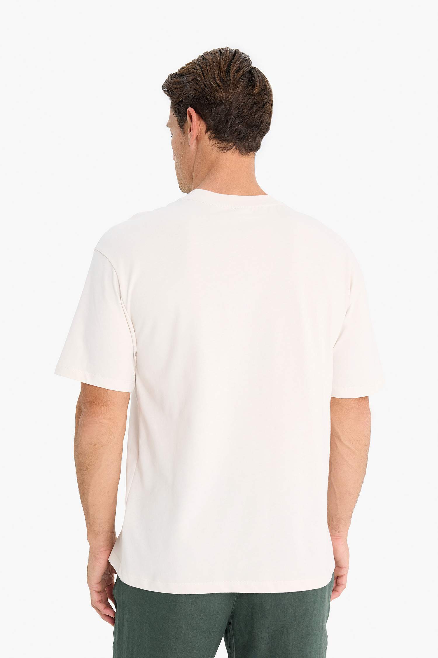 تيشيرت سادة اوفر سايز نص ردن بياخة مستديرة