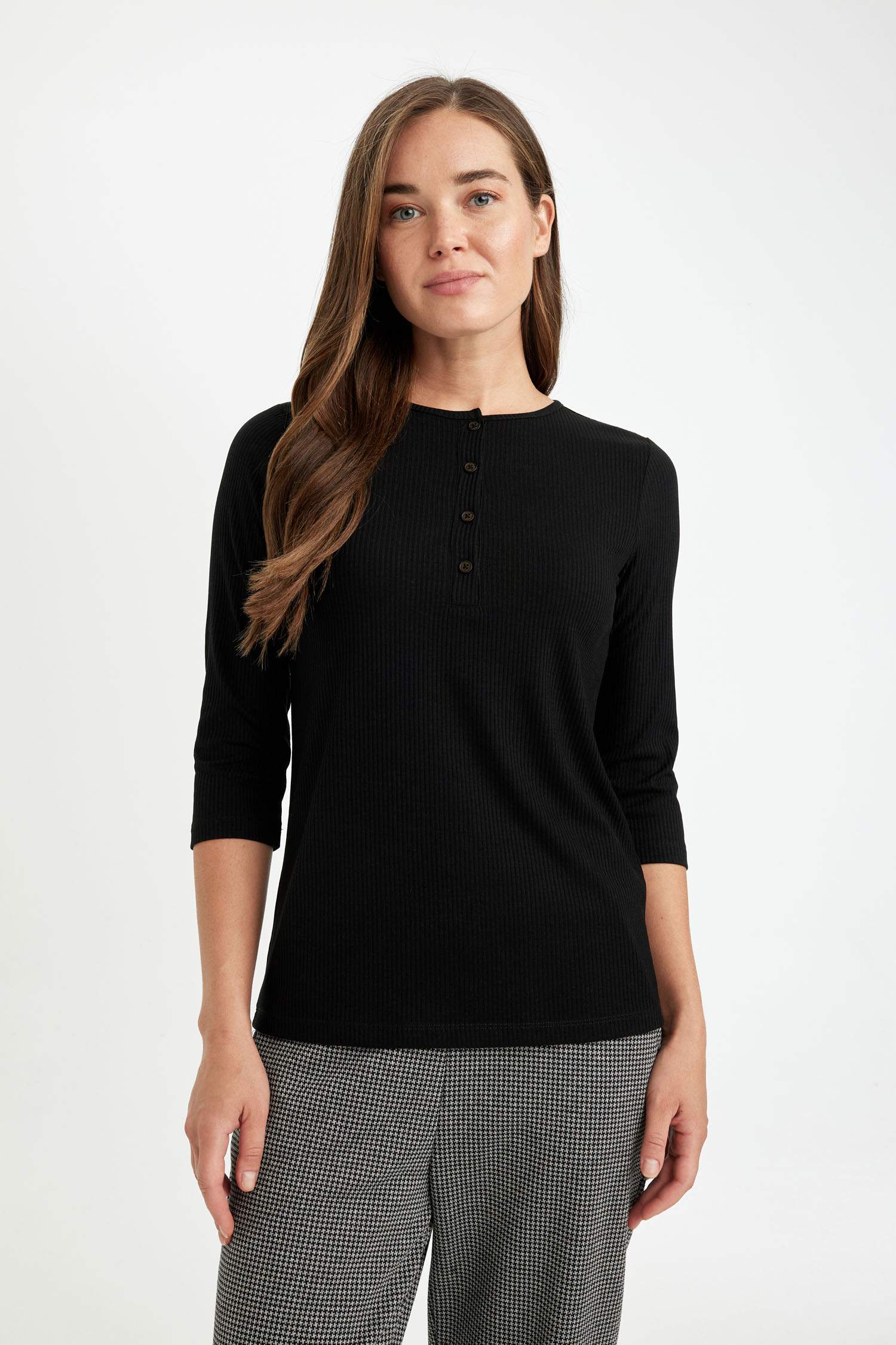 Siyah Regular Fit Bisiklet Yaka Fitilli Kaşkorse Düğmeli Yarım Kollu Basic Düz Tişört