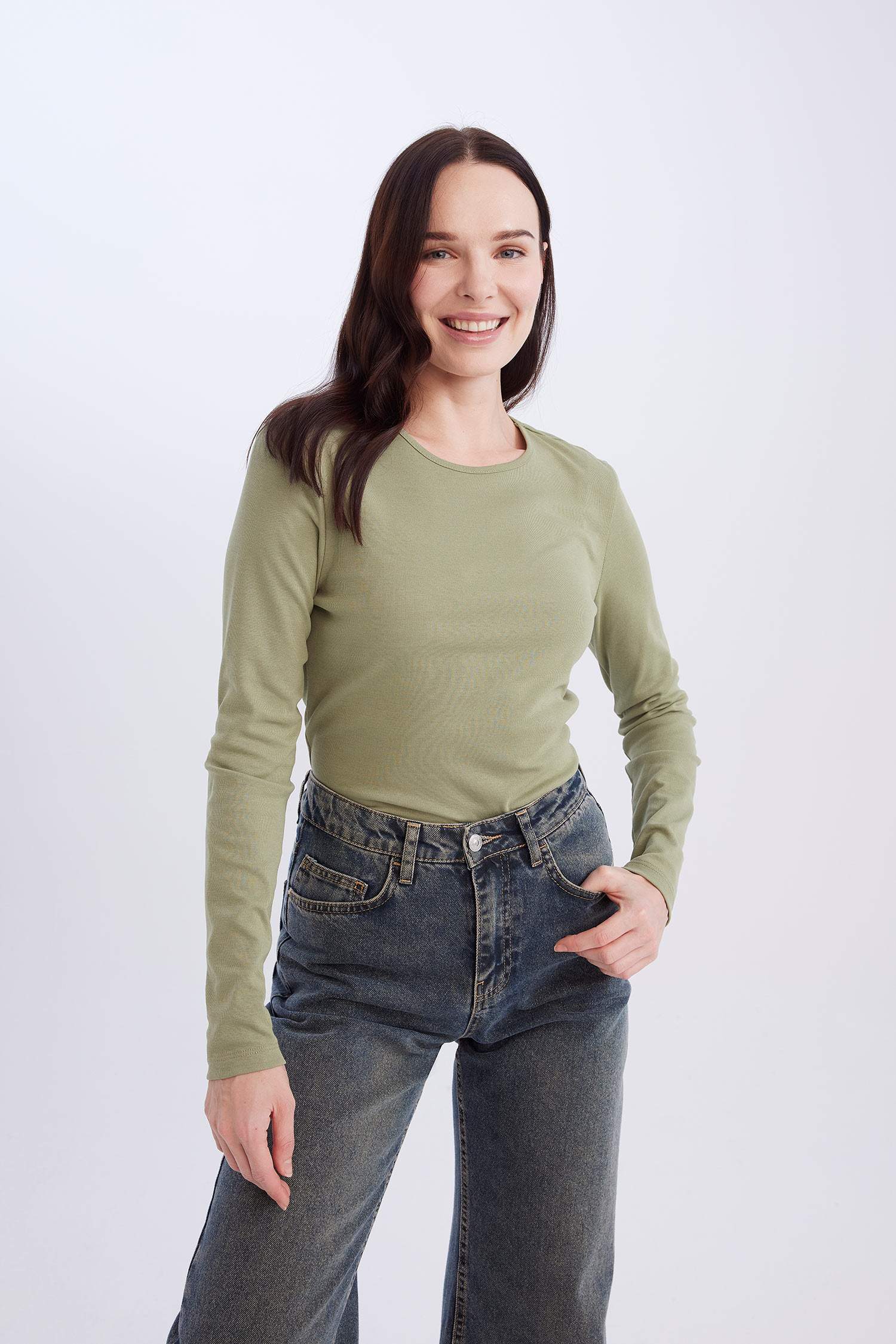 T-Shirt basique à Manches Longues Coupe Régulière à Col rond