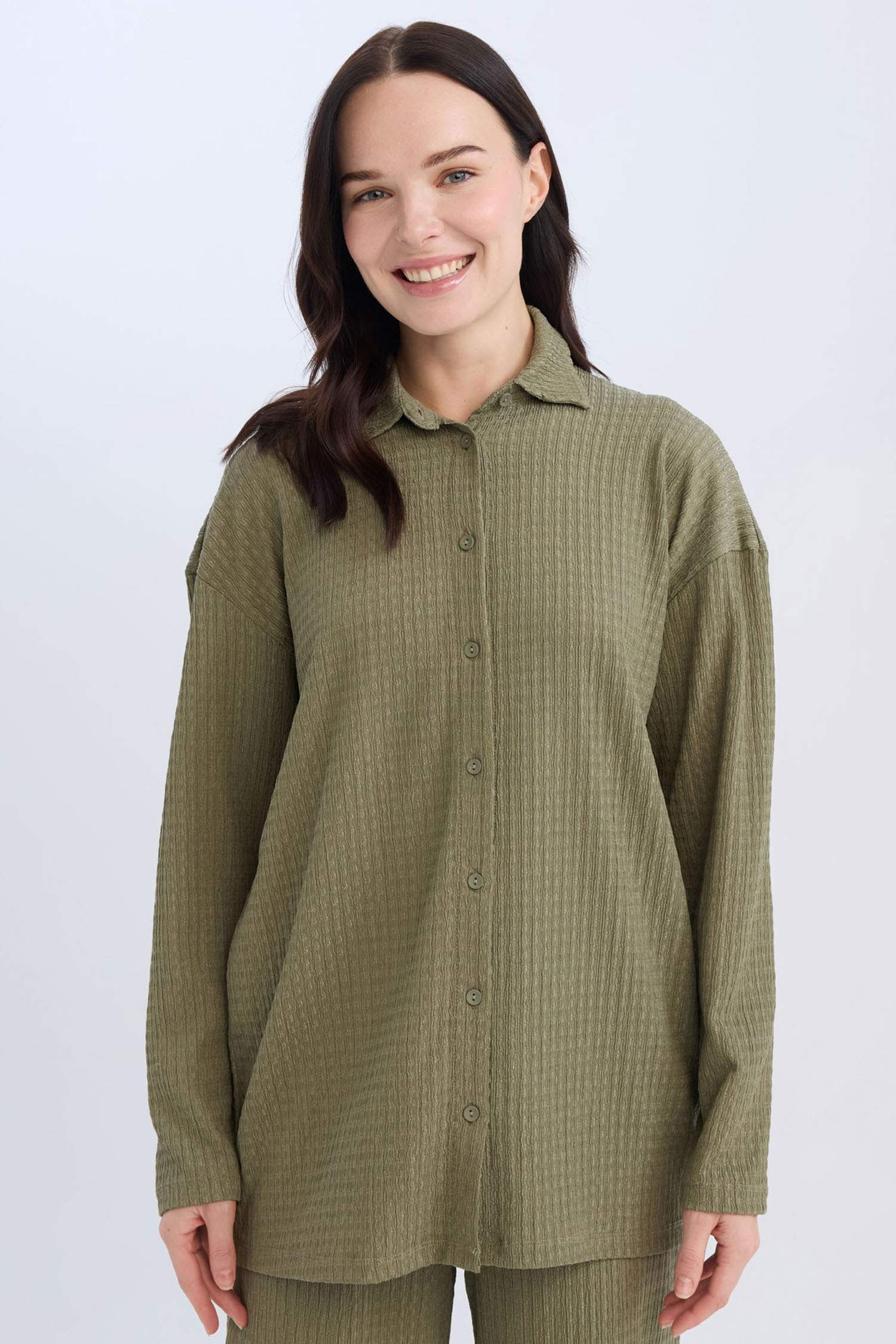 Haki Relax Fit Gömlek Yaka Bürümcük Uzun Kollu Gömlek