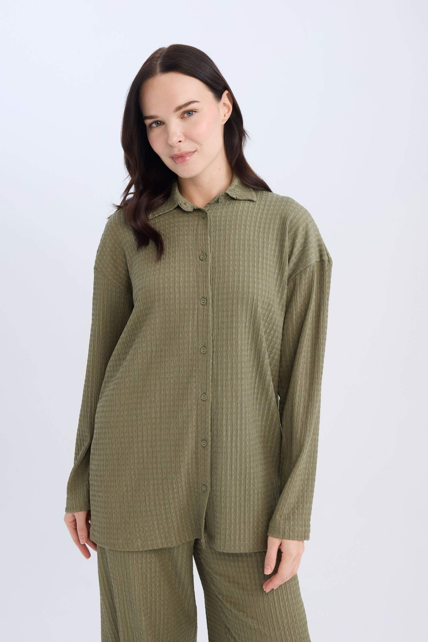 Haki Relax Fit Gömlek Yaka Bürümcük Uzun Kollu Gömlek