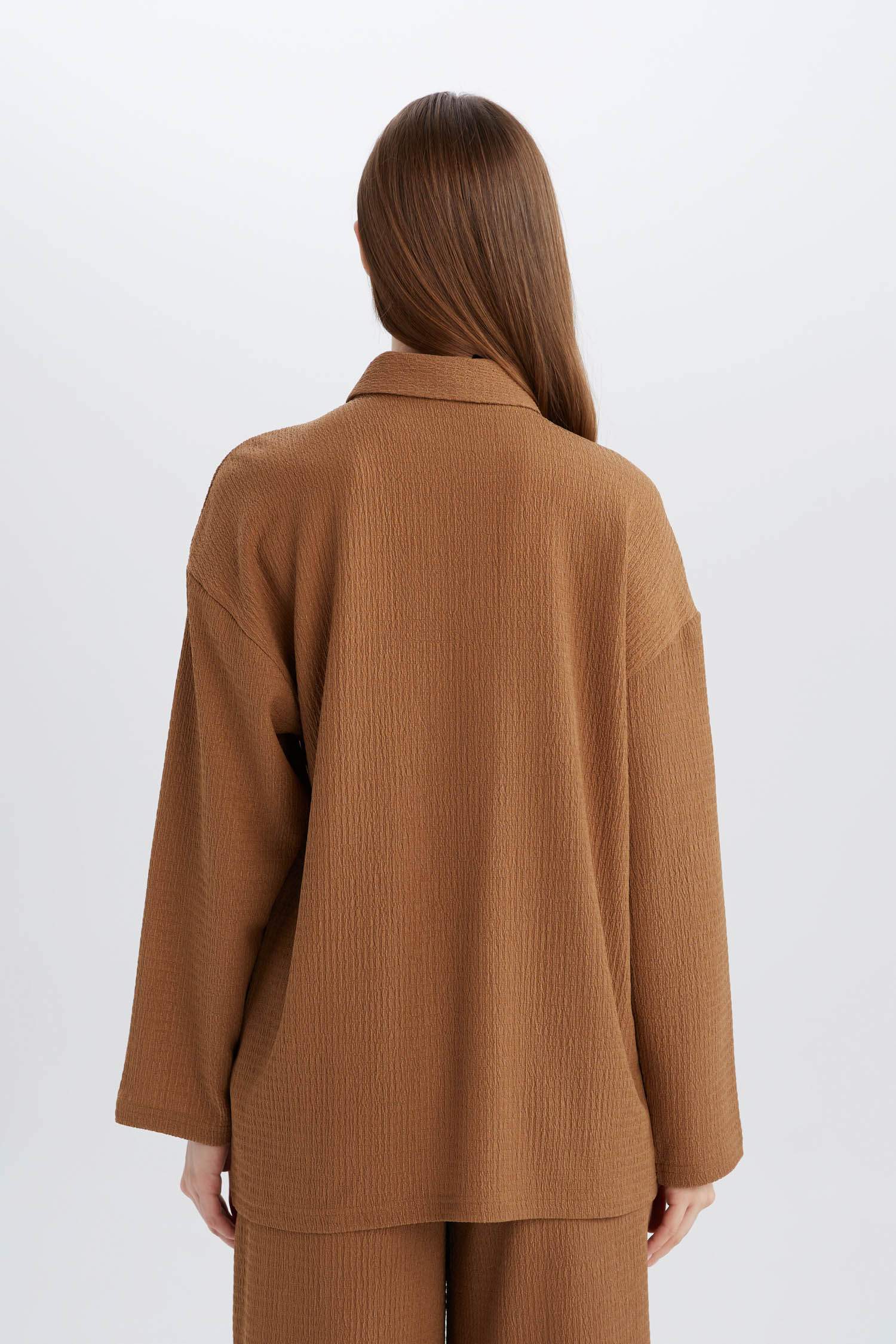 تيشيرت ردن طويل منسوج قصة مريحة بياخة بولو