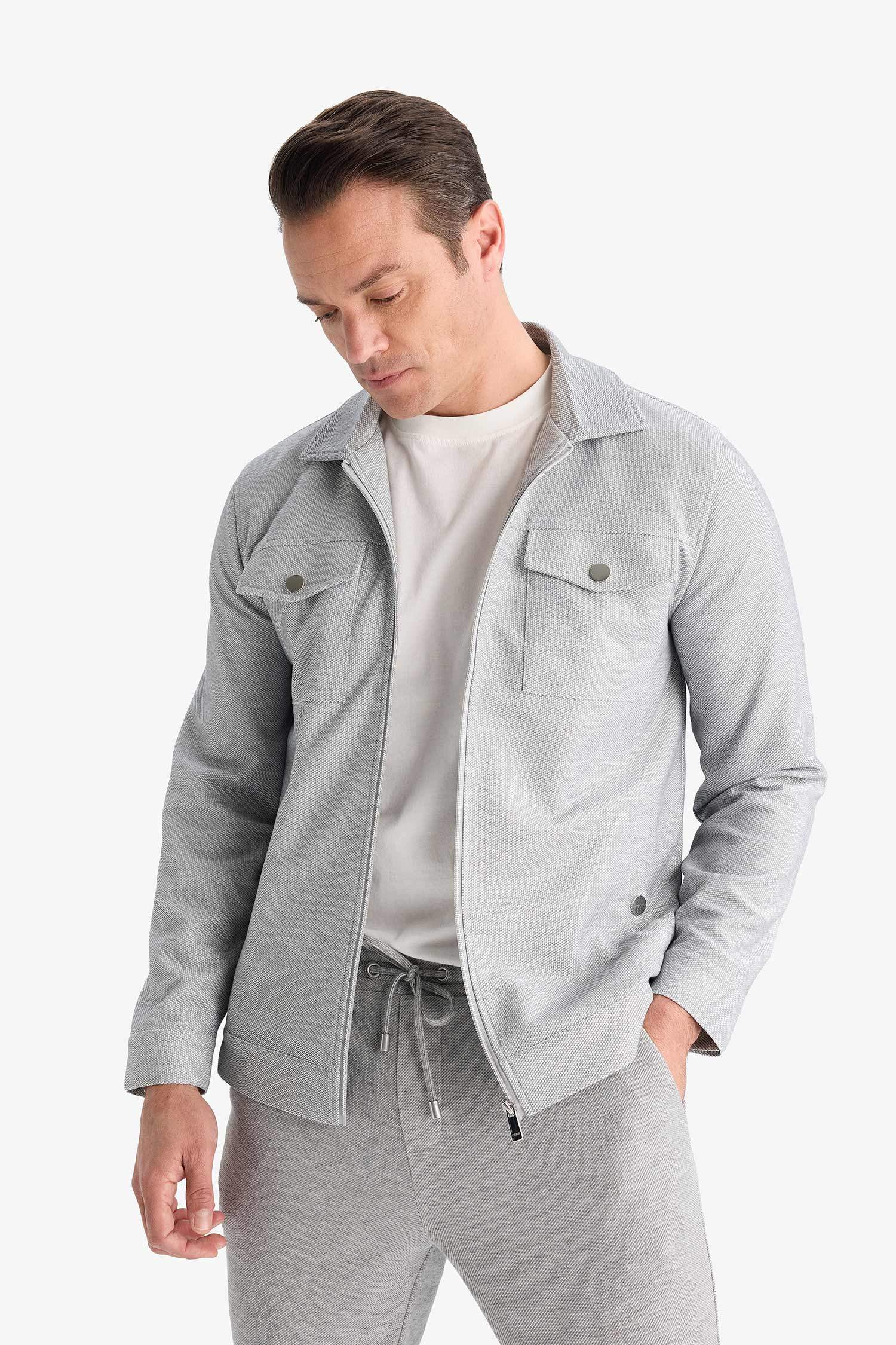 جاكيت سليم فيت بياخة بولو وسحاب