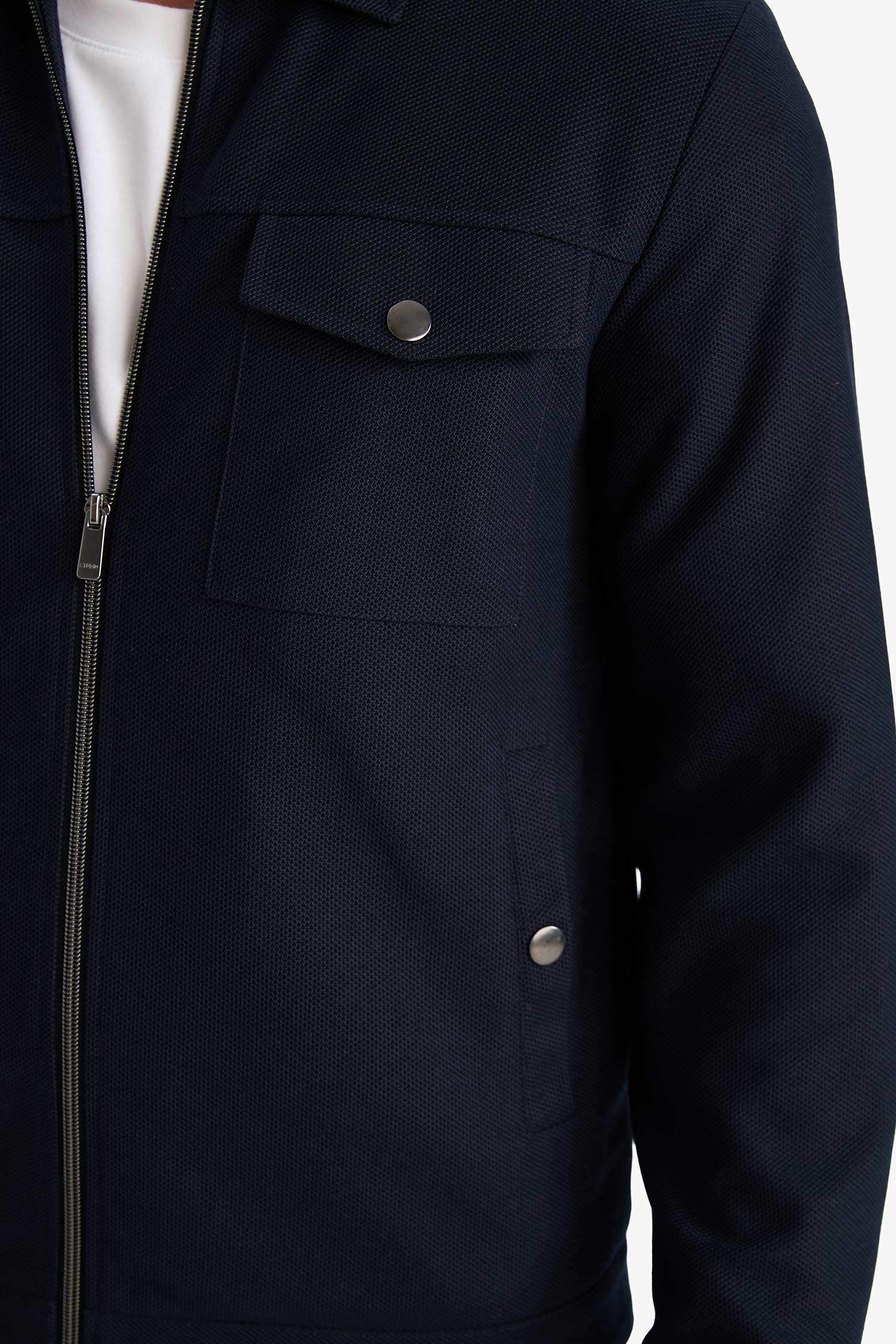 جاكيت دودون سليم فيت برقبة بولو مبطن