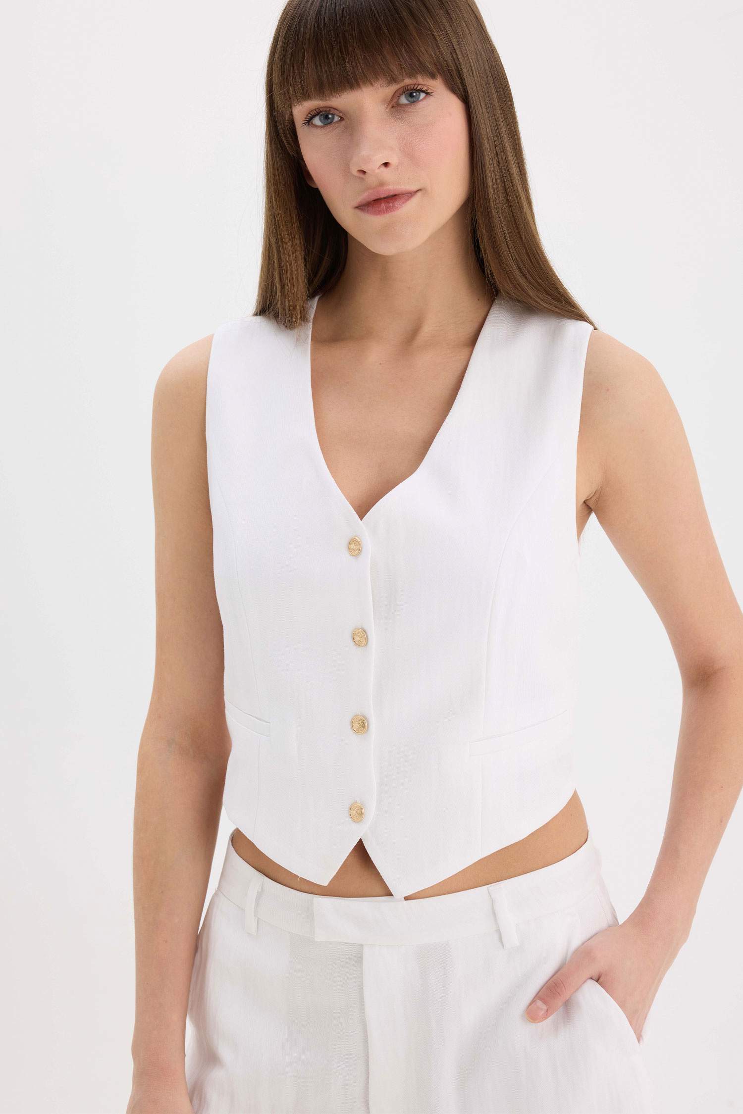 Slim Fit V-Neck Linen Blended Vest