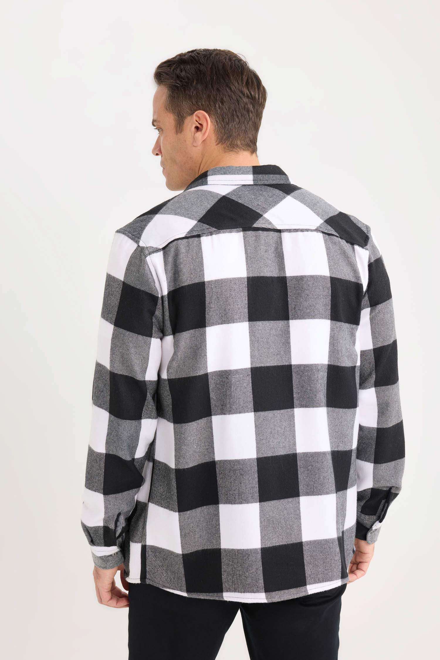 قميص بولو كم طويل قطن قصة عادية