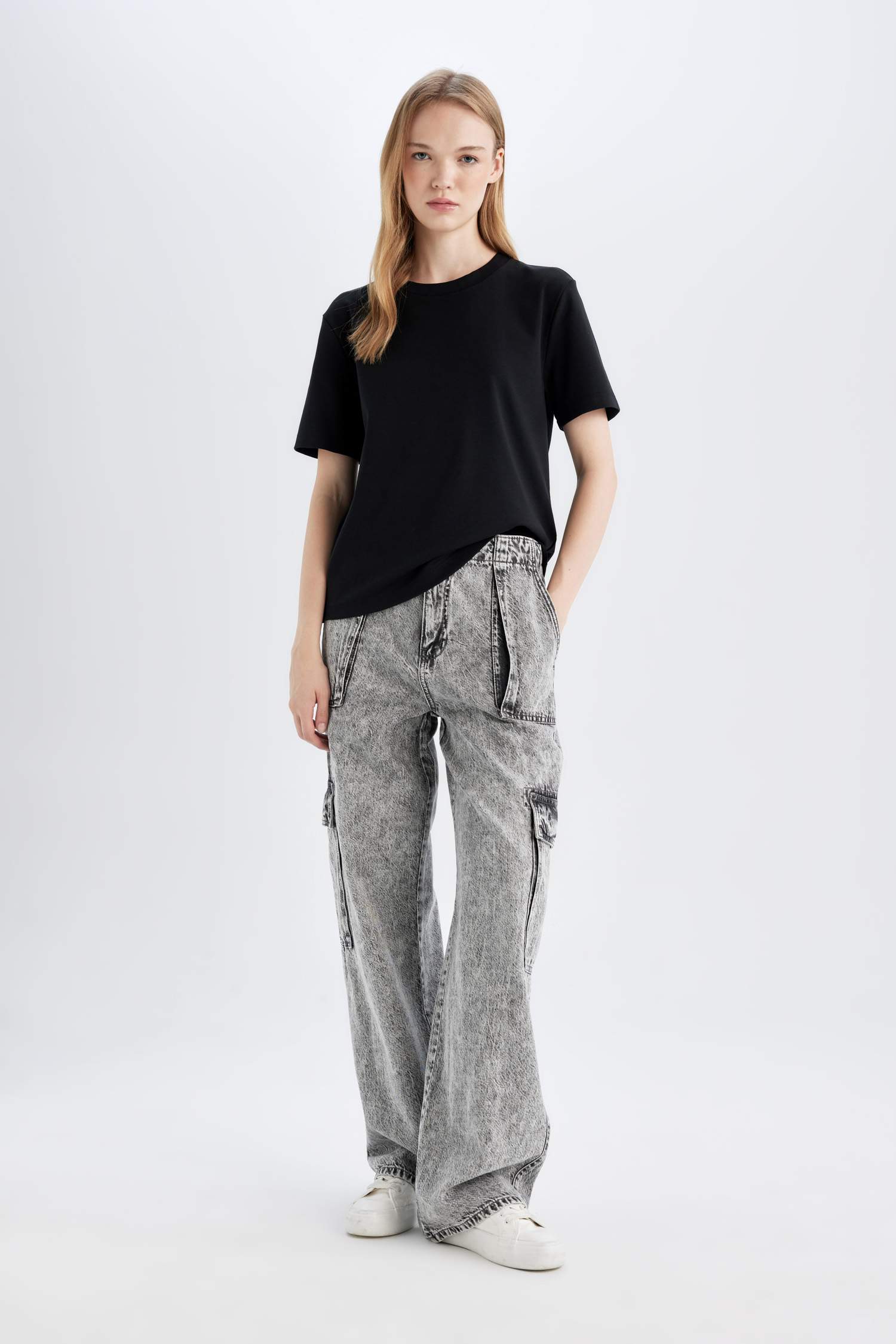 Regular Fit Bisiklet Yaka Basic Düz Kalın Kısa Kollu Siyah Tişört