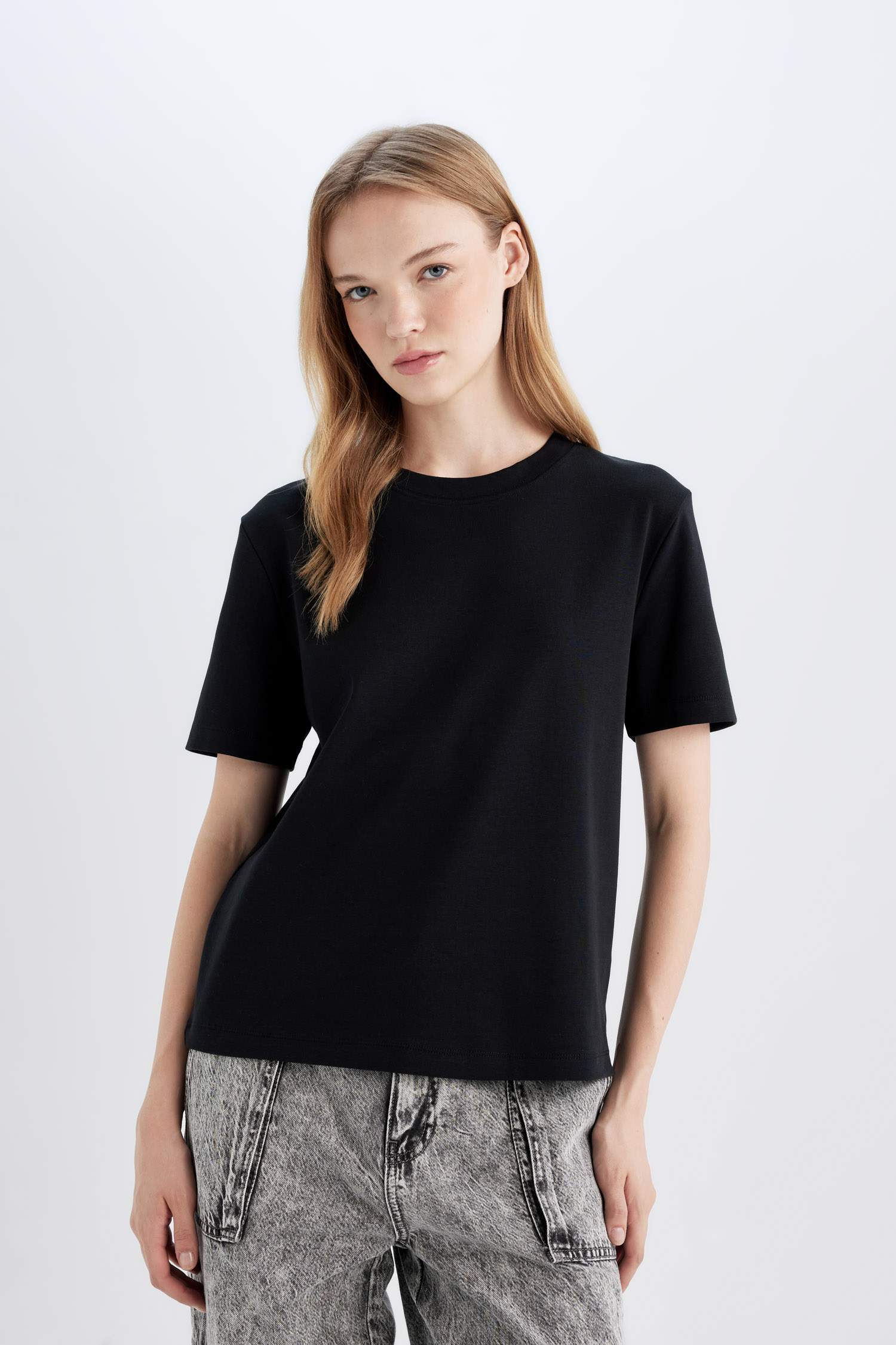 Regular Fit Bisiklet Yaka Basic Düz Kalın Kısa Kollu Siyah Tişört