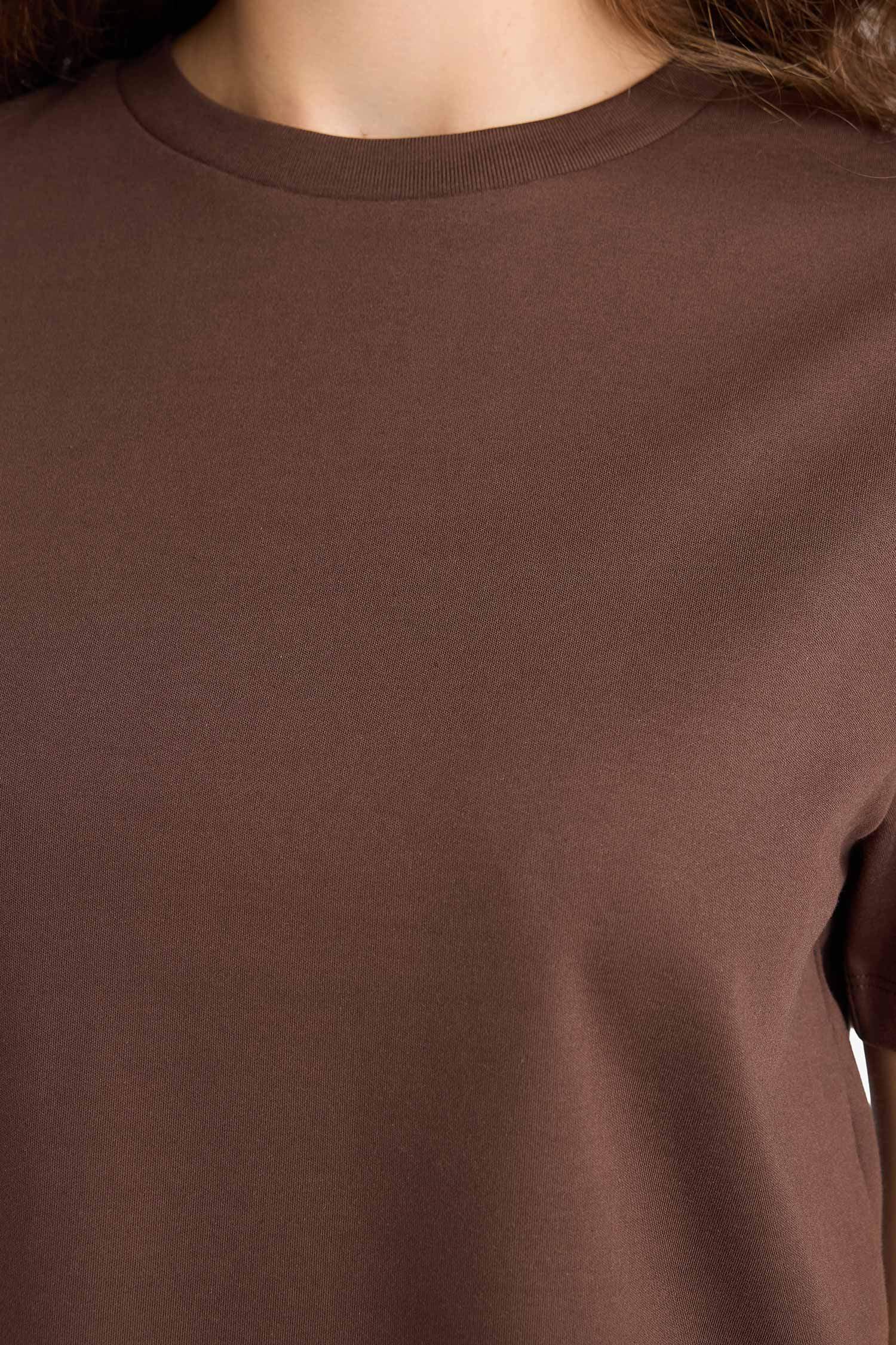 Regular Fit Crew Neck Short Sleeve T-Shirt