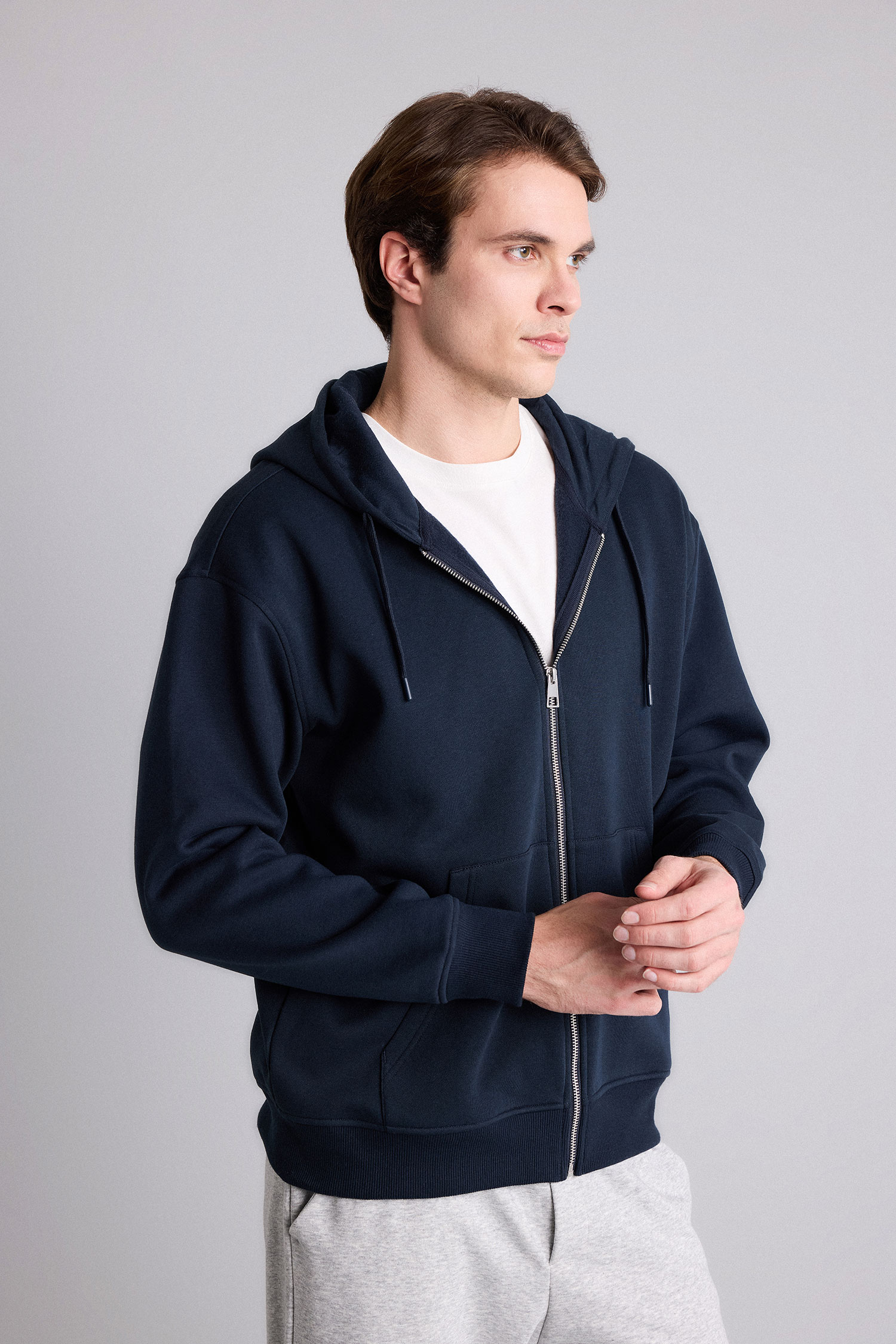 DeFacto Relax Fit Fermuarlı Sweatshirt görsel 3
