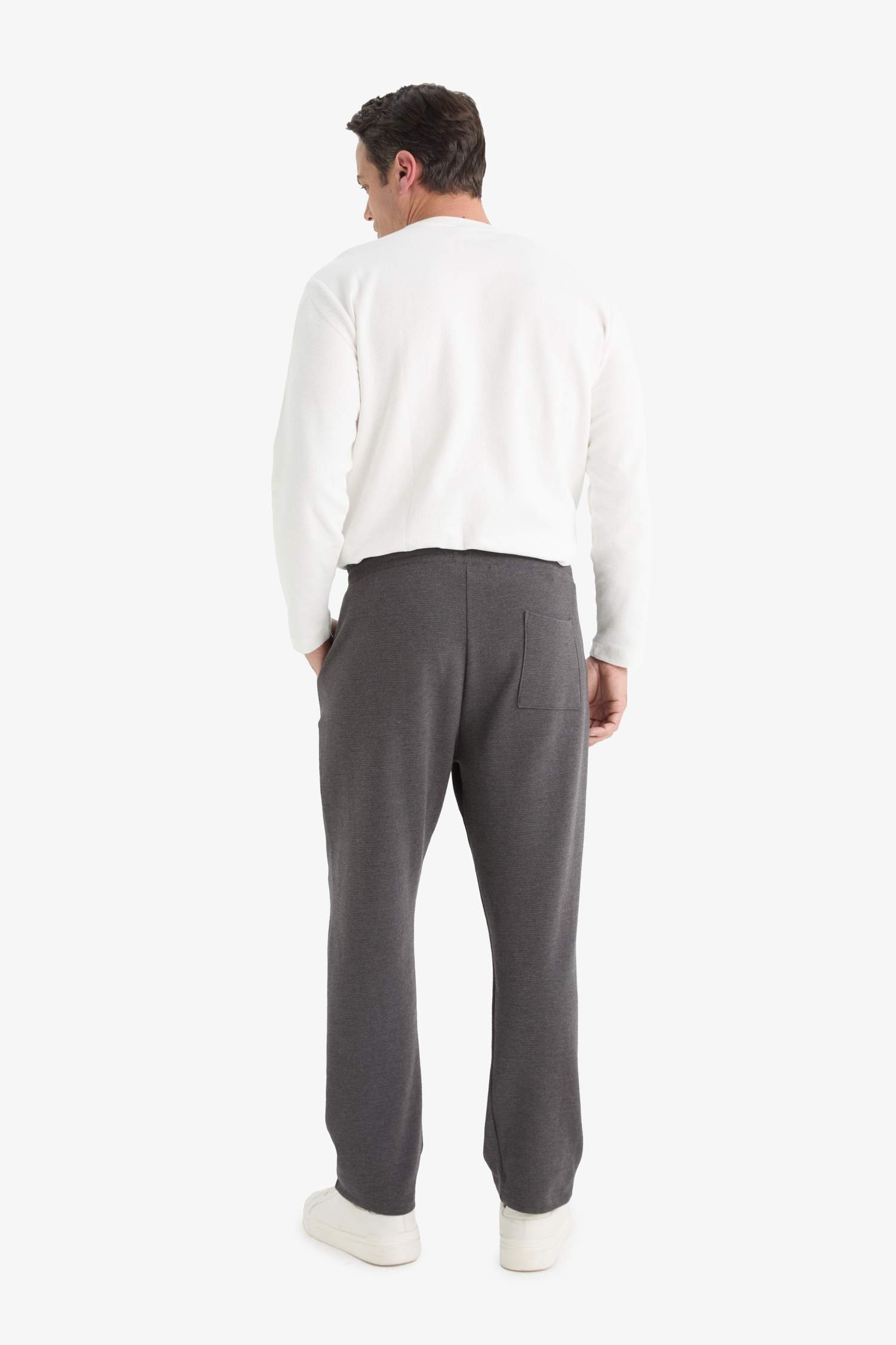 Regular Fit Cepli Düz Paça Dokulu Eşofman Altı