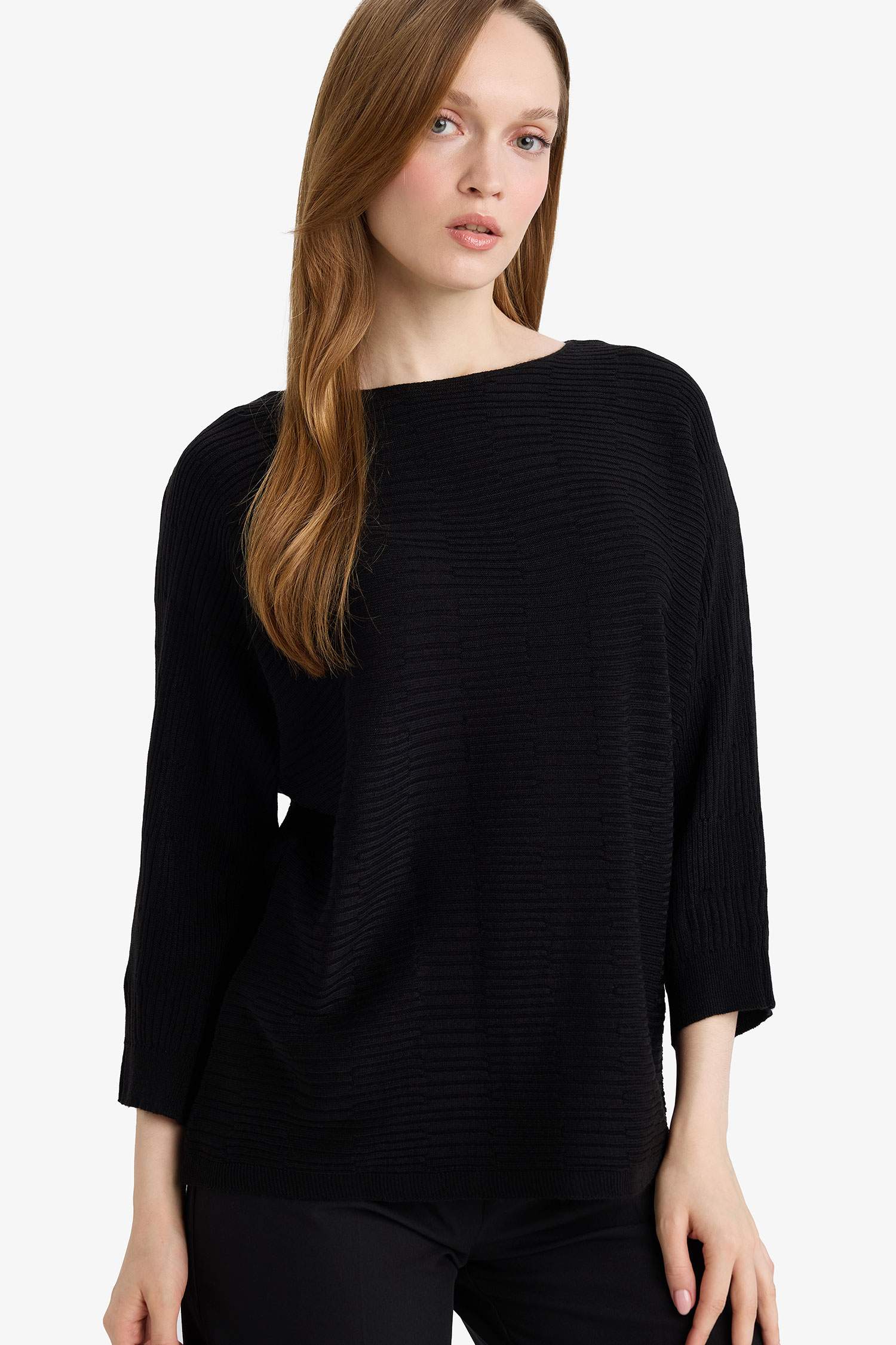 Kayık Yaka Triko Kazak