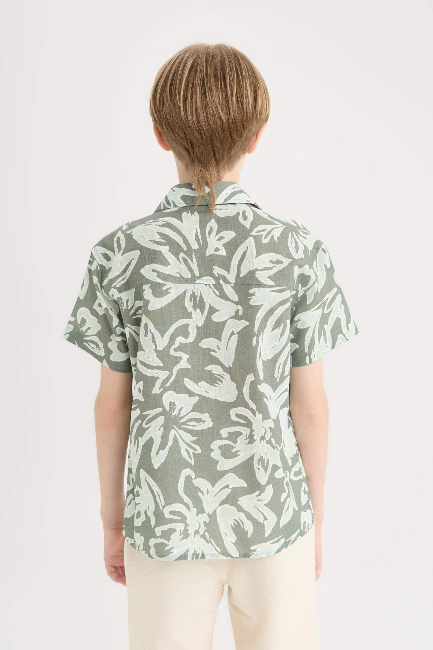 Оверсайз рубашка с коротким рукавом и воротом-поло для мальчиков