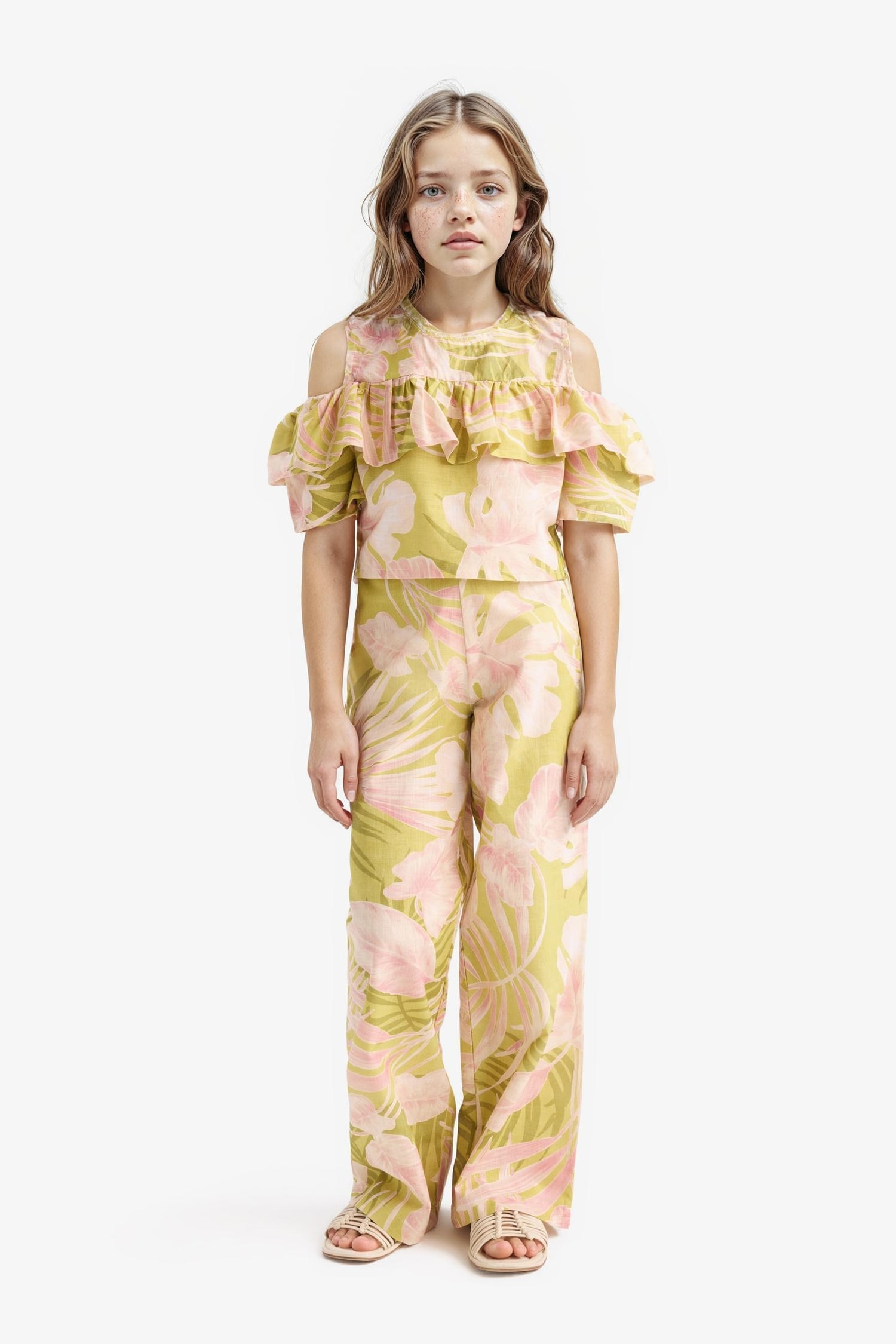 بلوزة كتان بناتي نص ردن