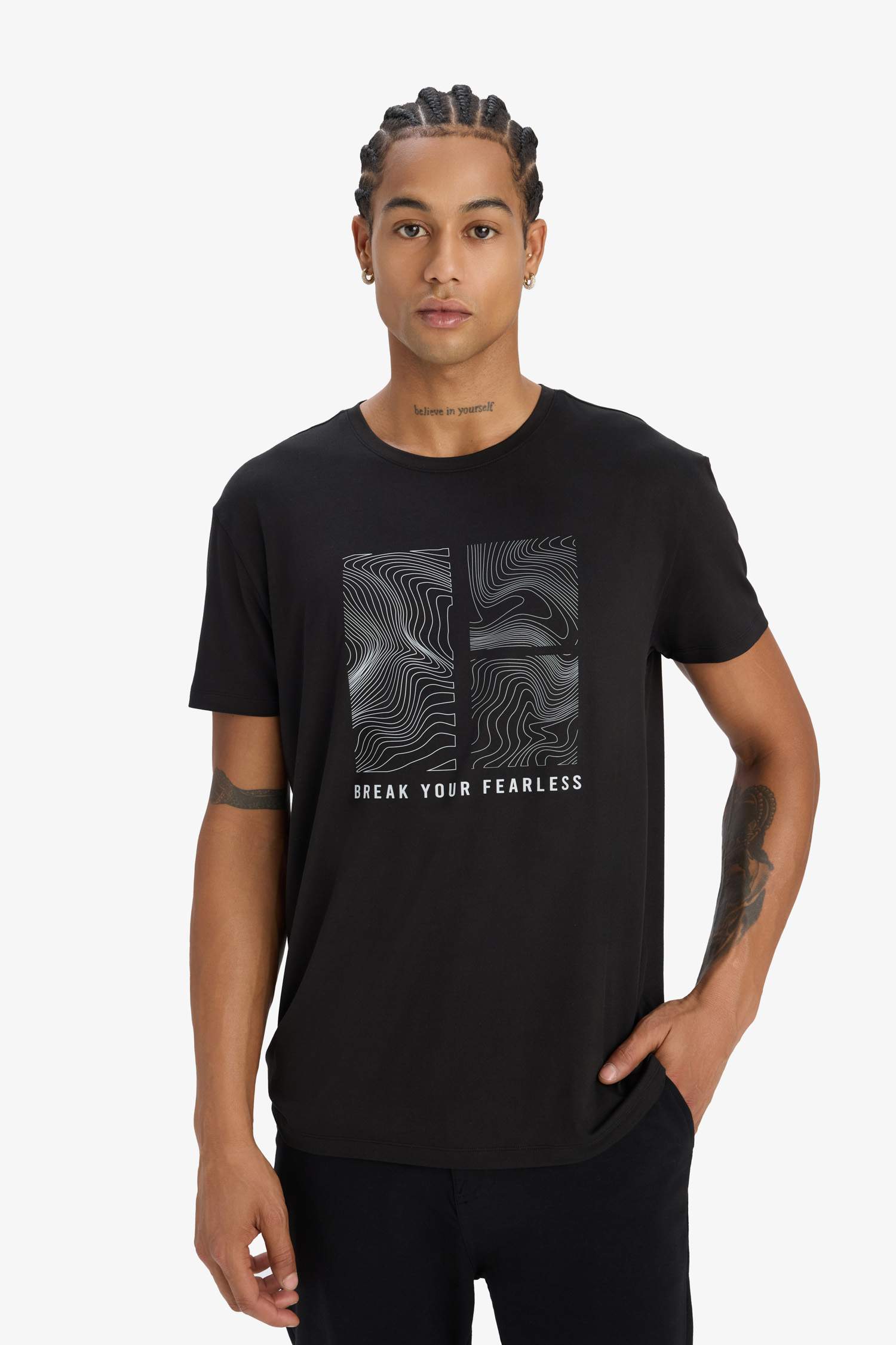 DeFactoFit Standard Fit Crew Neck Printed Sports T-Shirt