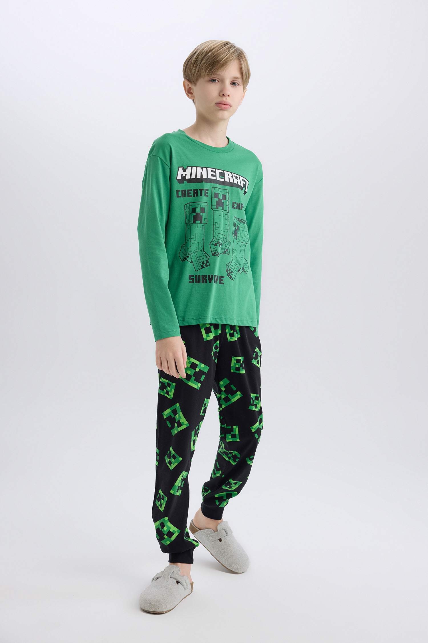 Erkek Çocuk Minecraft Pijama Takımı Uzun Kollu Üst Beli Lastikli Uzun Alt