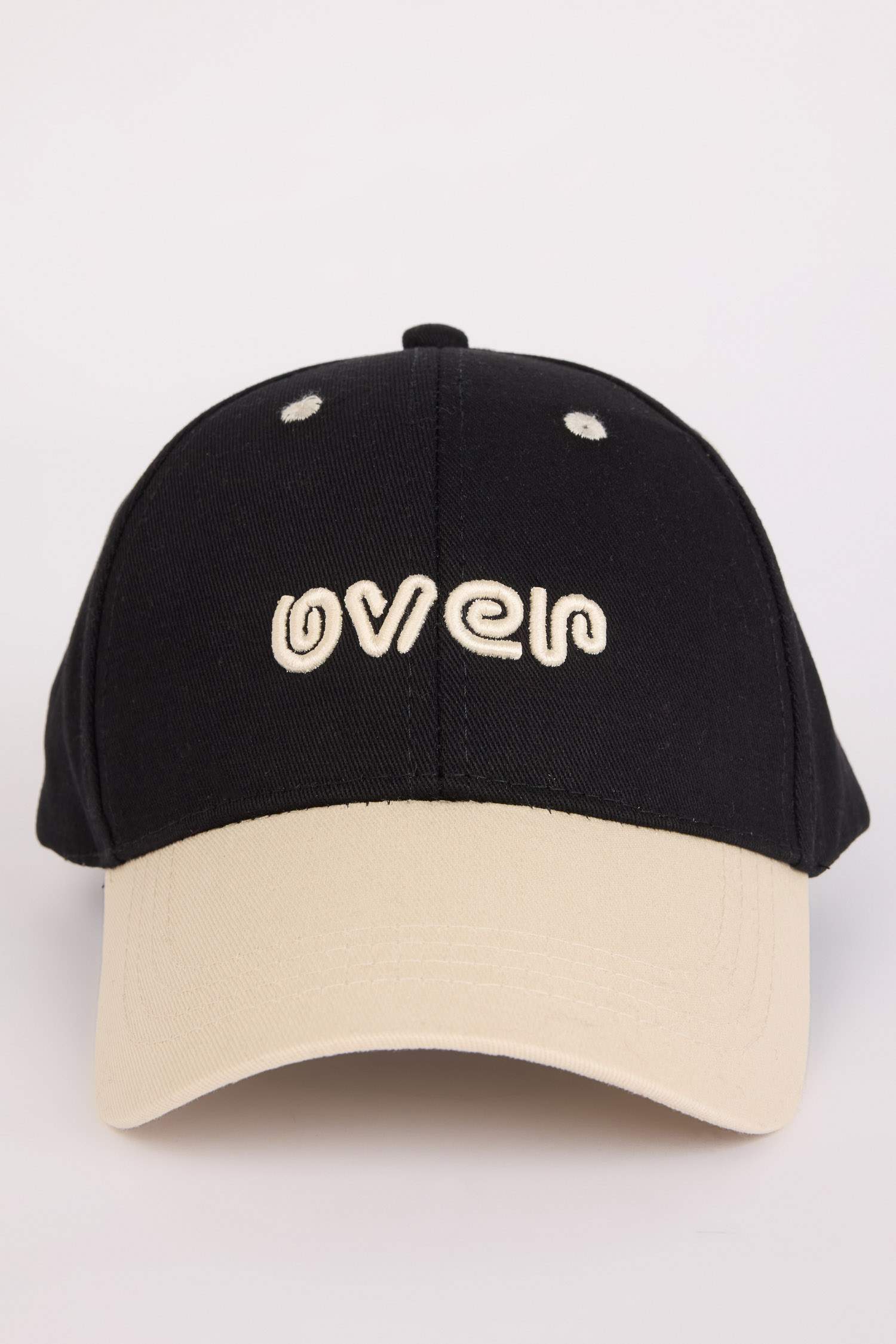 Man Label Printed Woven Baseball Cap