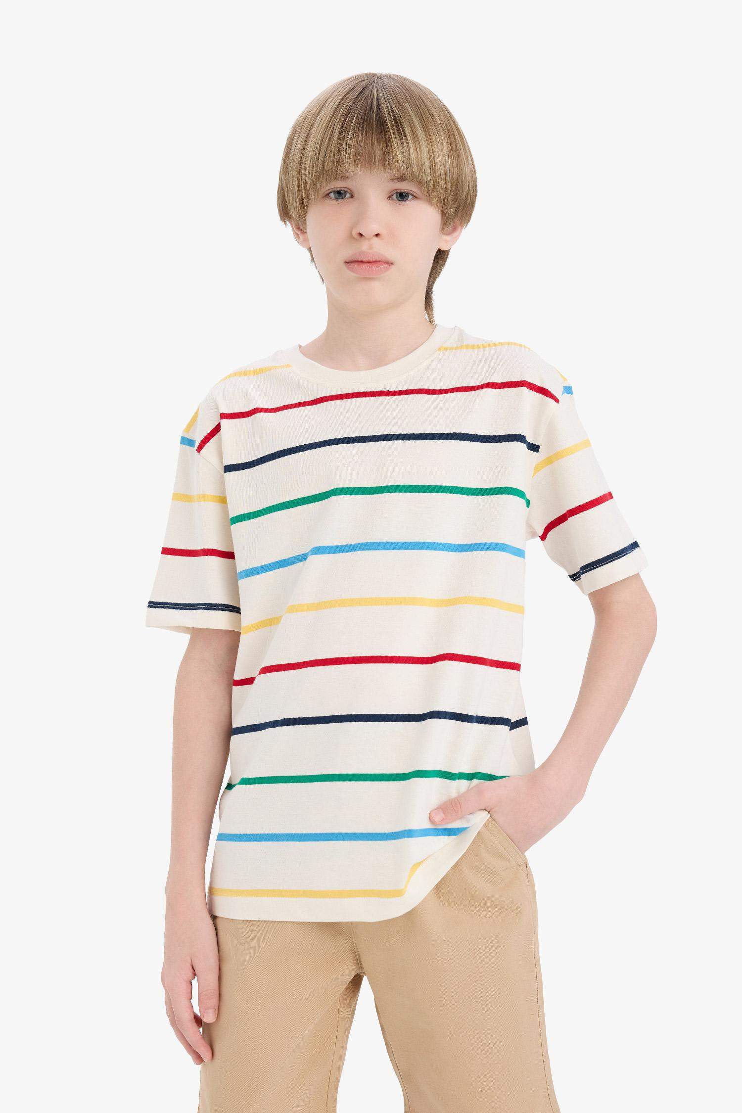 Erkek Çocuk Bisiklet Yaka Çizgili Kısa Kollu Tişört