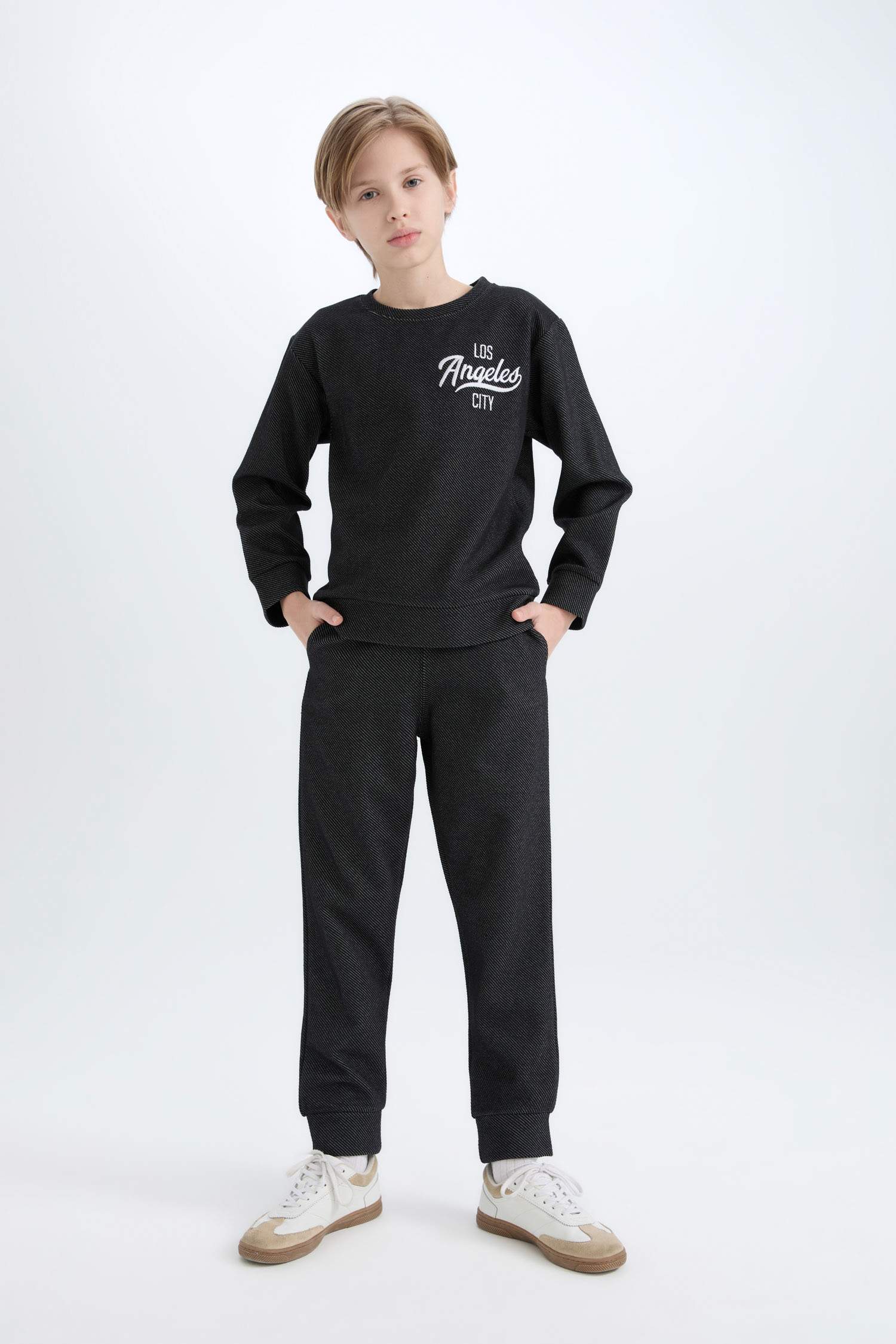 Erkek Çocuk 2'li Takım Baskılı Sweatshirt Eşofman Altı