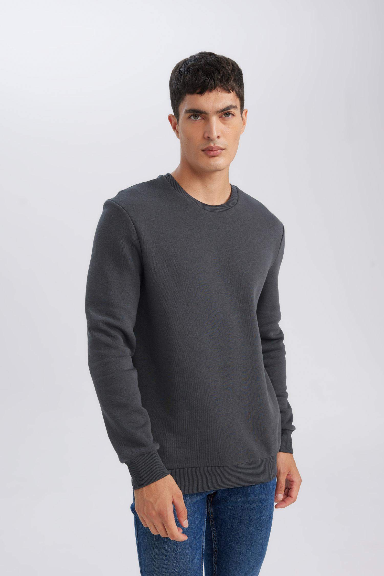 3 İplik Pamuklu Şardonlu İçi Polarlı Regular Fit Bisiklet Yaka Kalın Sweatshirt