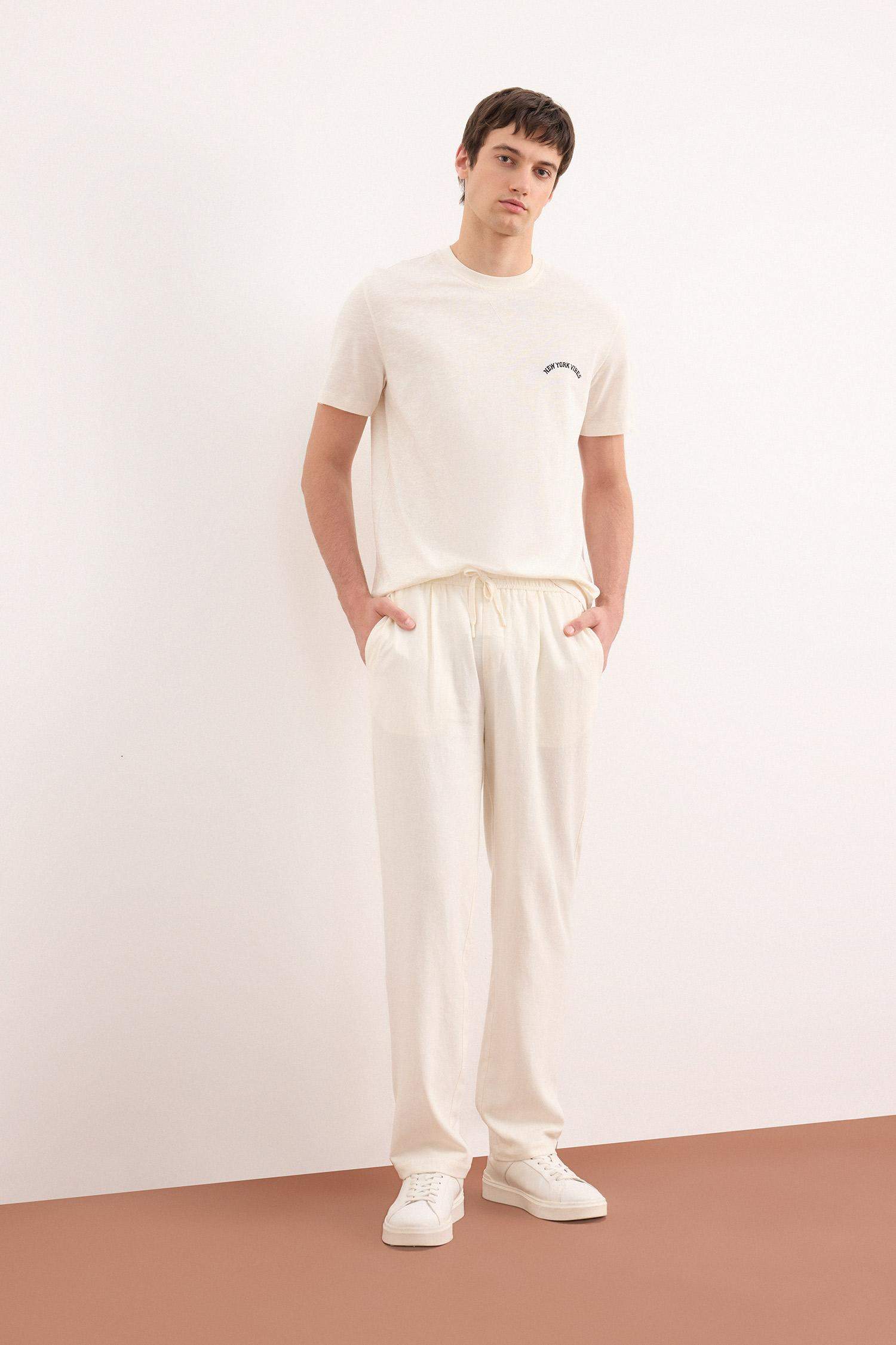 дөңгелек жаға джакар Қысқа жеңді футболка