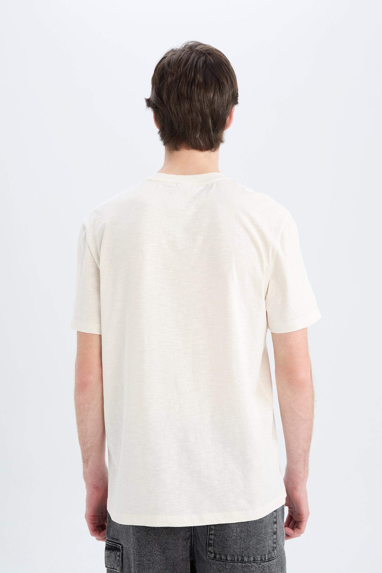 дөңгелек жаға джакар Қысқа жеңді футболка