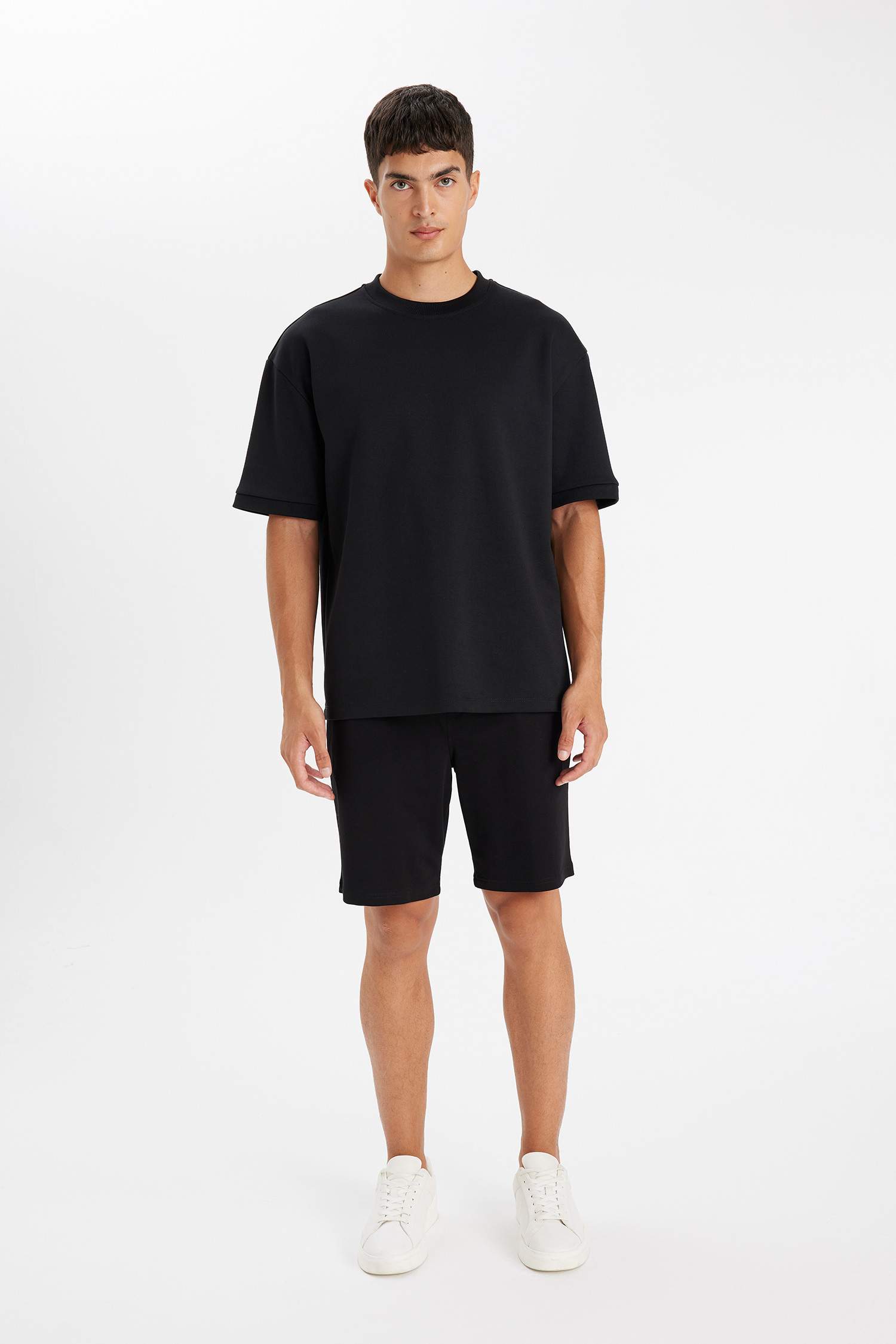 Short Bermuda basique à Coupe Régulière