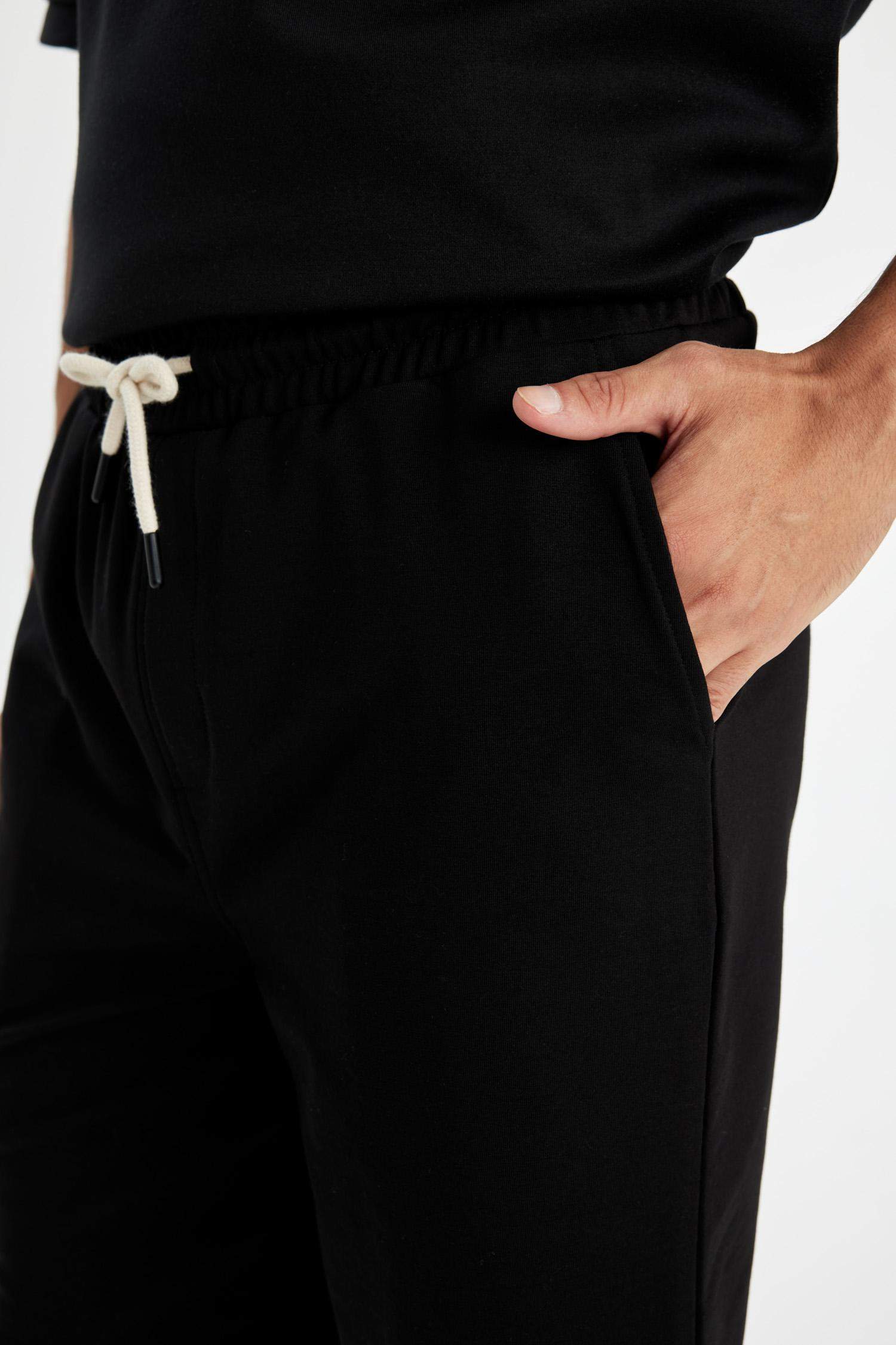 Short Bermuda basique à Coupe Régulière