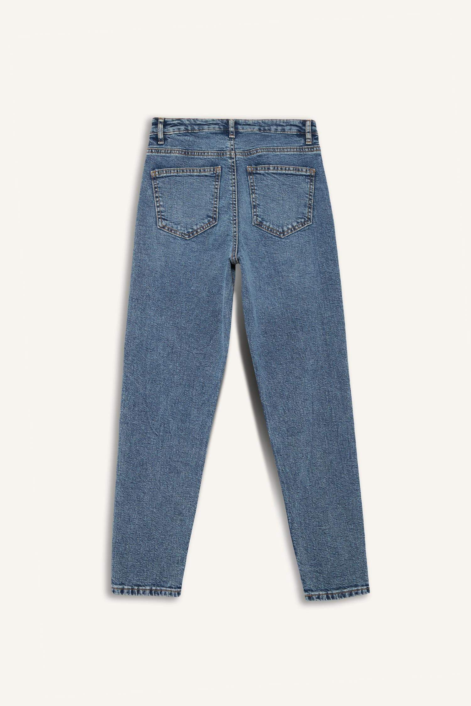 Lina Comfort Mom Normal Bel Düz Paça Jean Kar Yıkamalı Pantolon