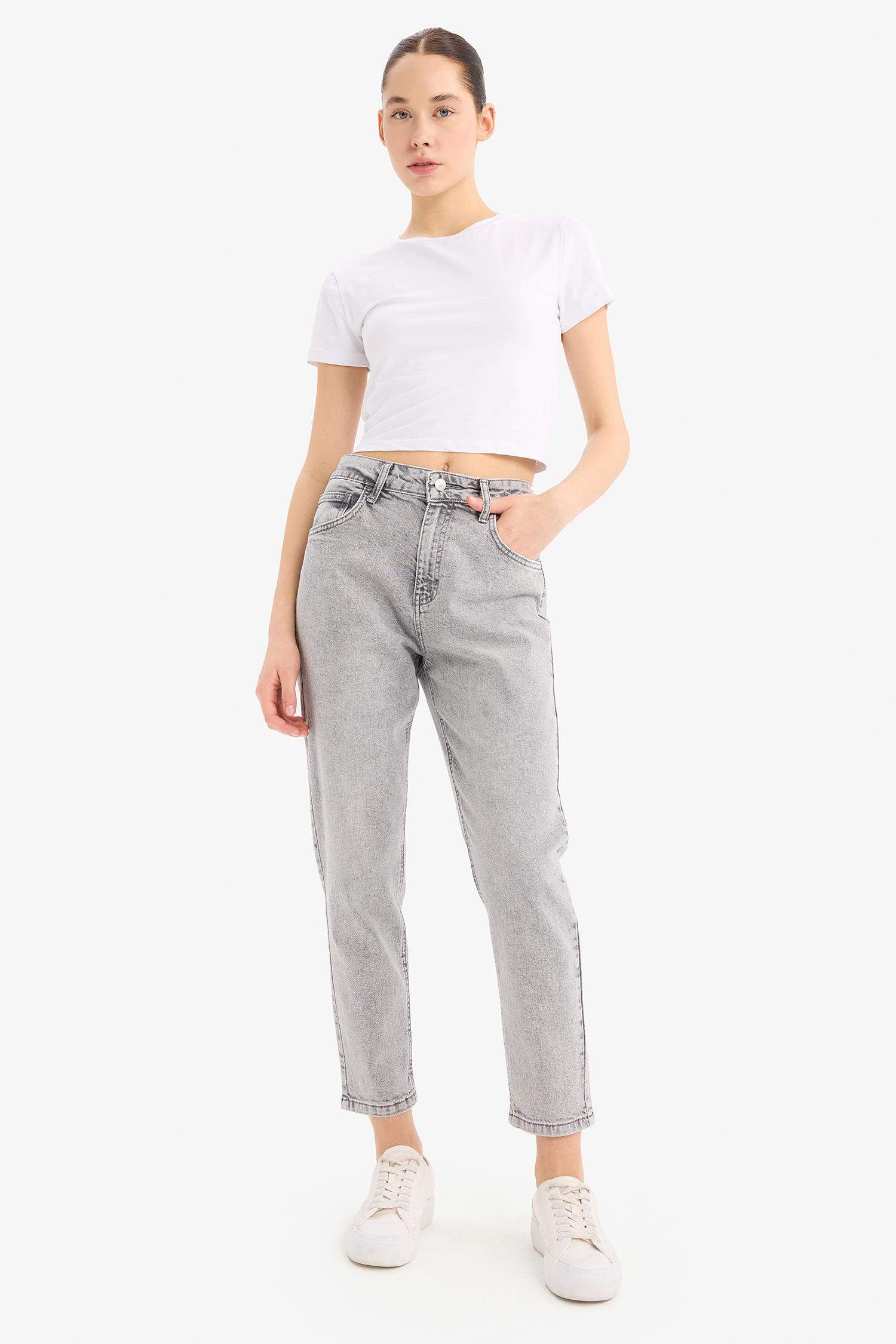 Lina Comfort Mom Normal Bel Düz Paça Jean Kar Yıkamalı Pantolon