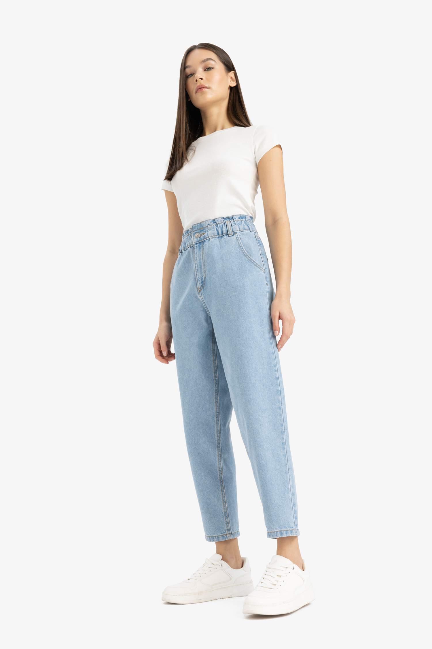 Paperbag High Waist Straight Leg Jeans