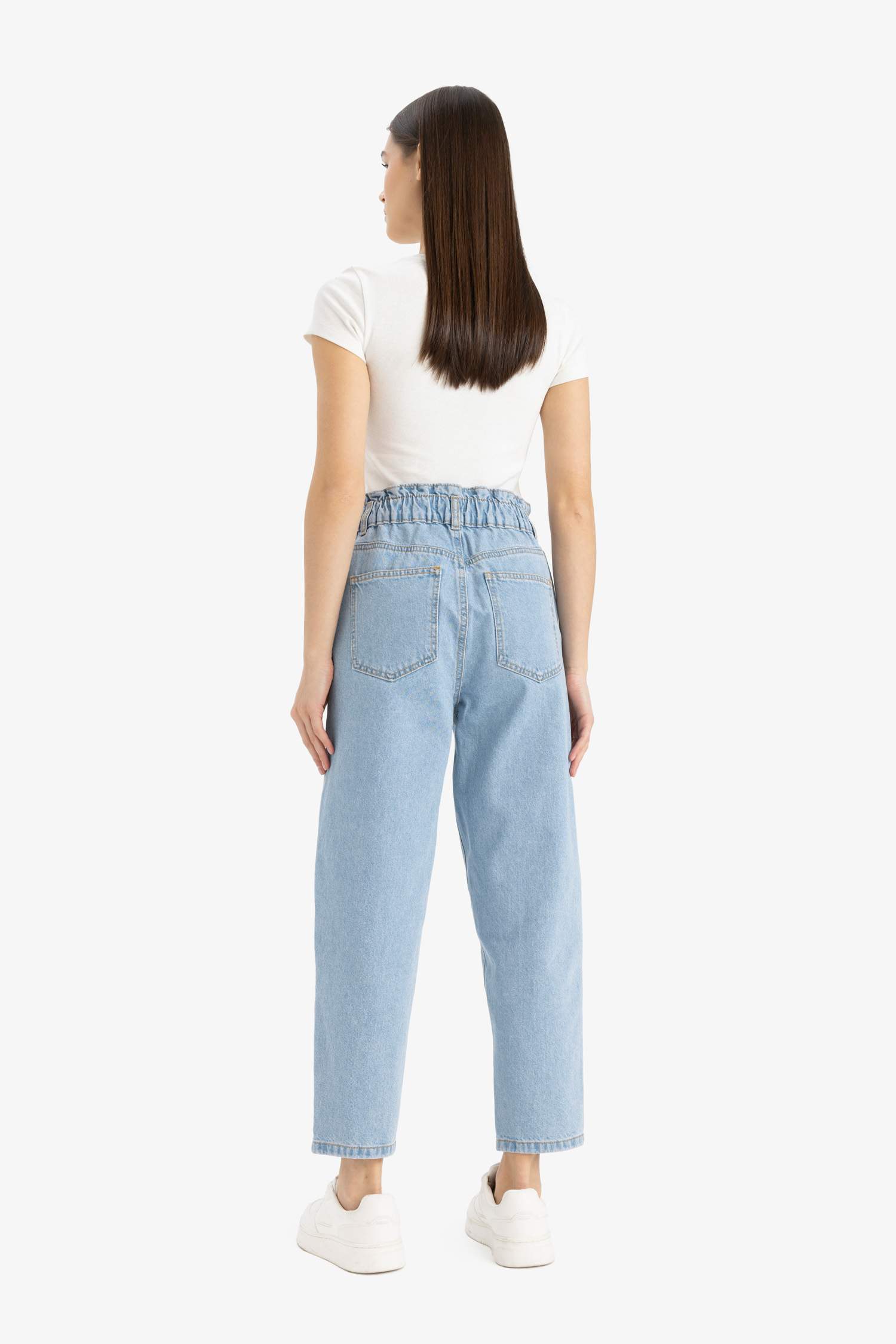Paperbag High Waist Straight Leg Jeans
