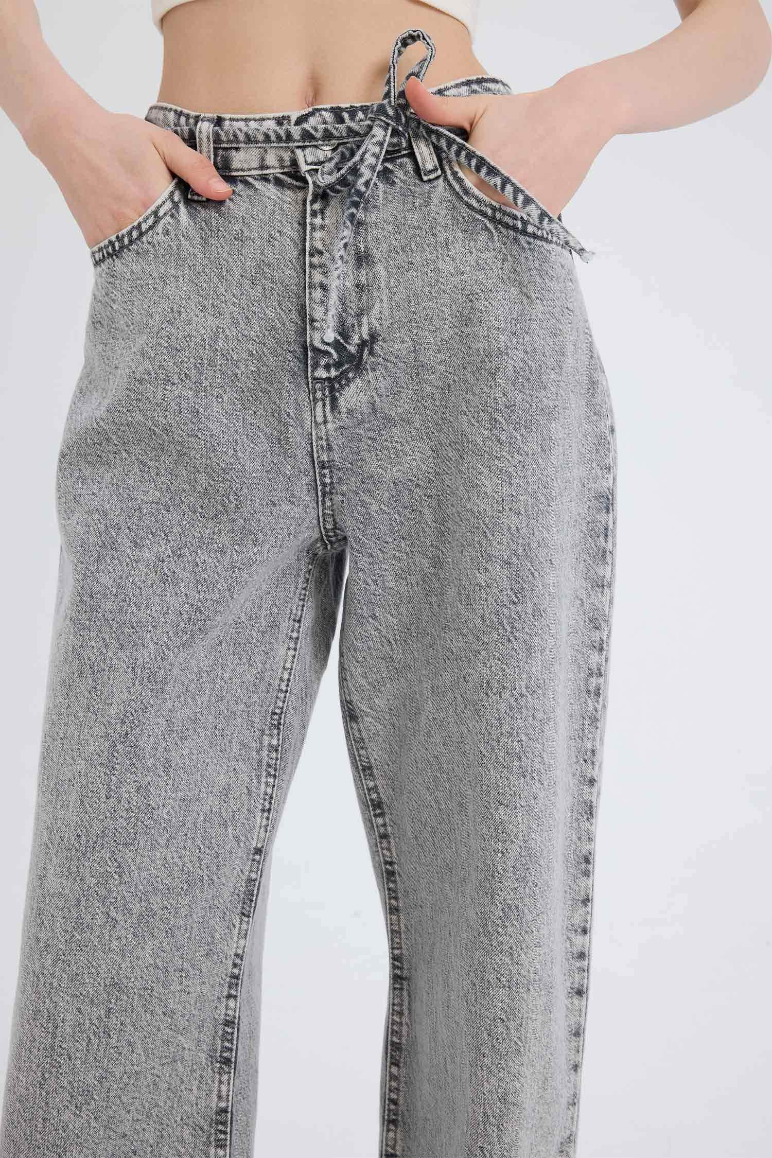 Wide Leg Yüksek Bel Düz Paça Uzun Kar Yıkamalı Pantolon