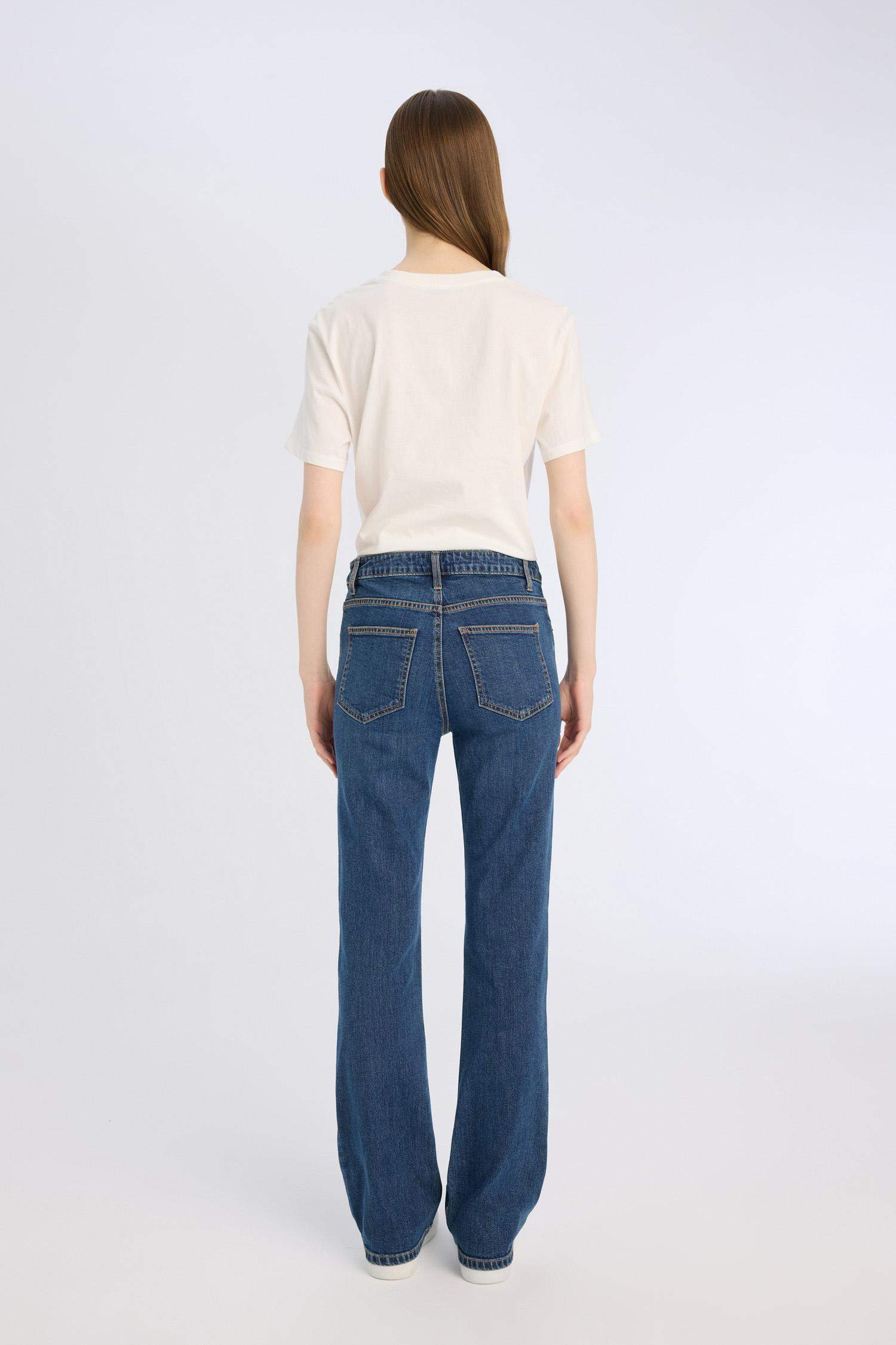 سروال جينز وايد ليج