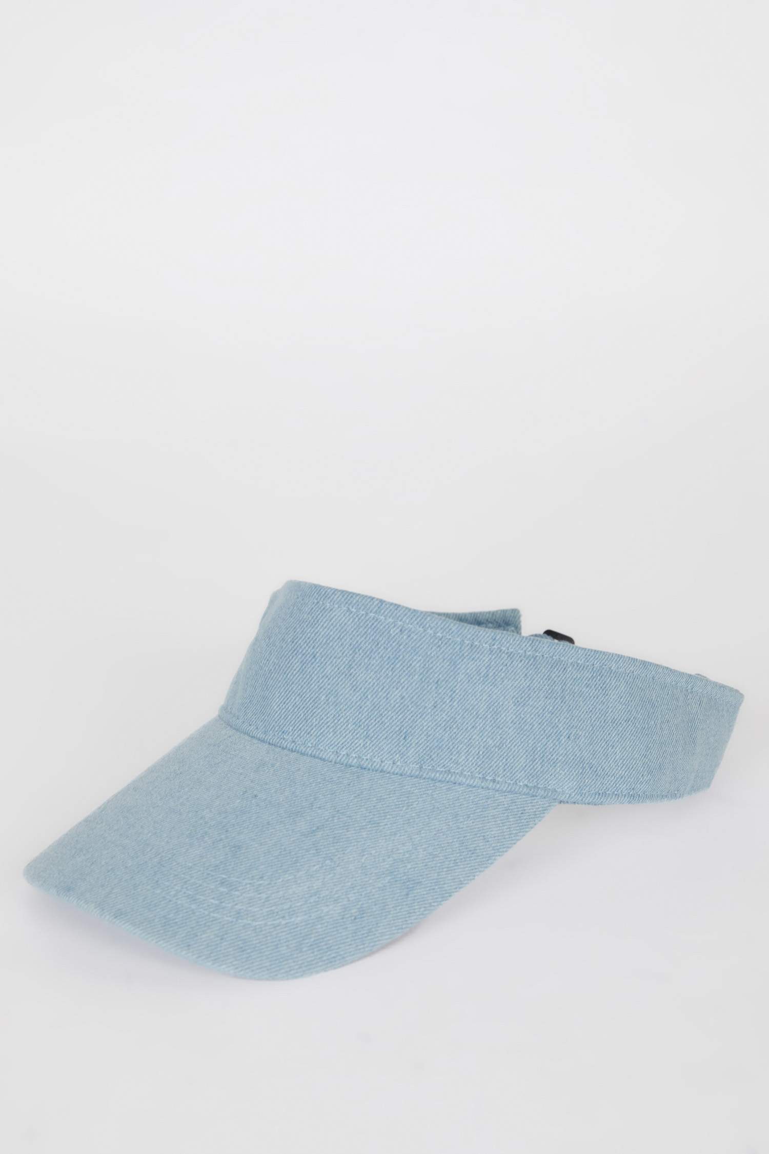 Woman Woven Visor Hat