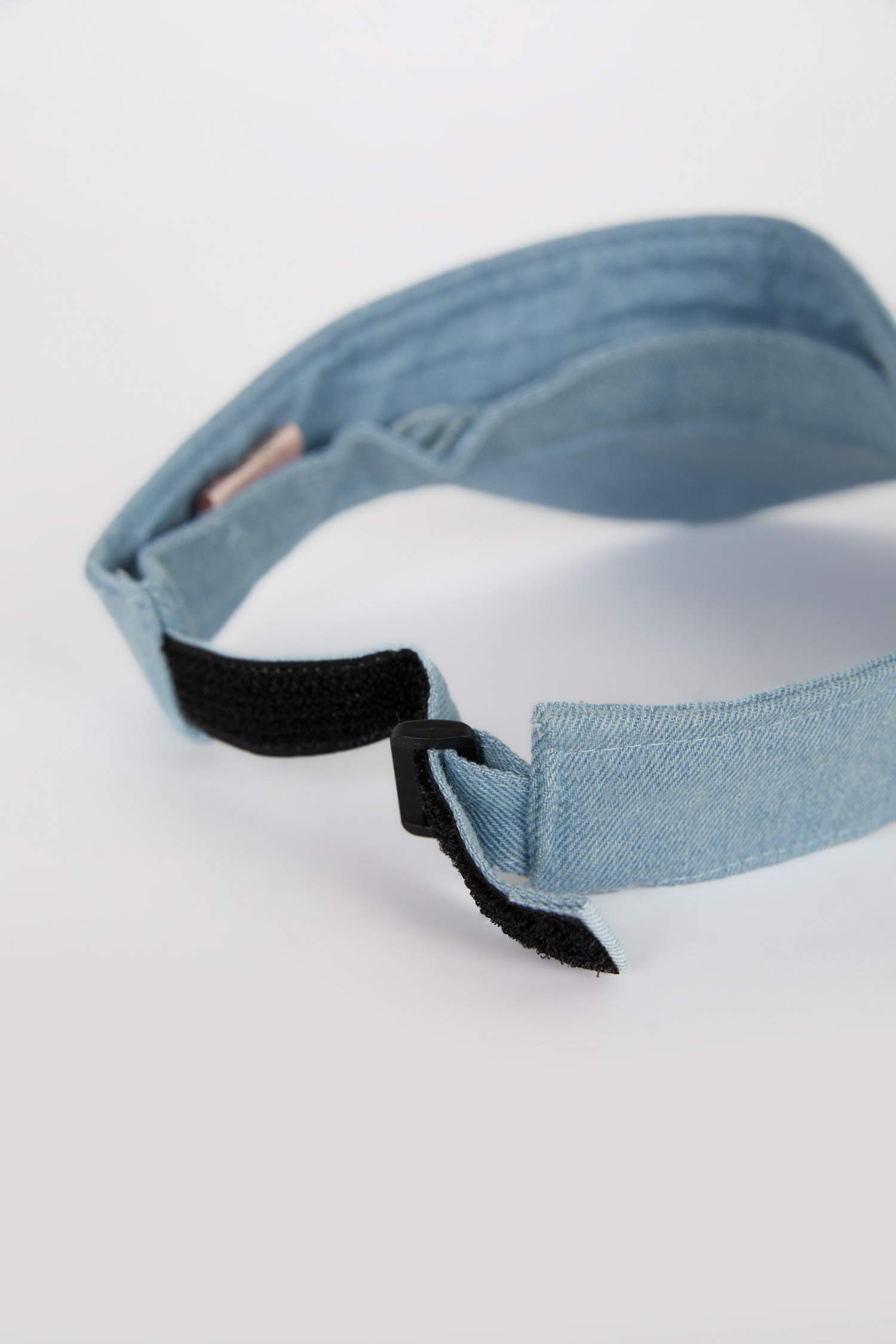 Woman Woven Visor Hat