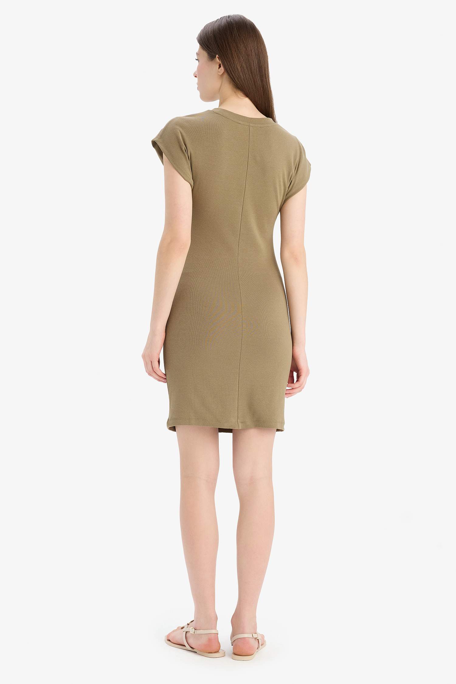 Мини-платье облегающее без рукавов из рубчика с круглым вырезом