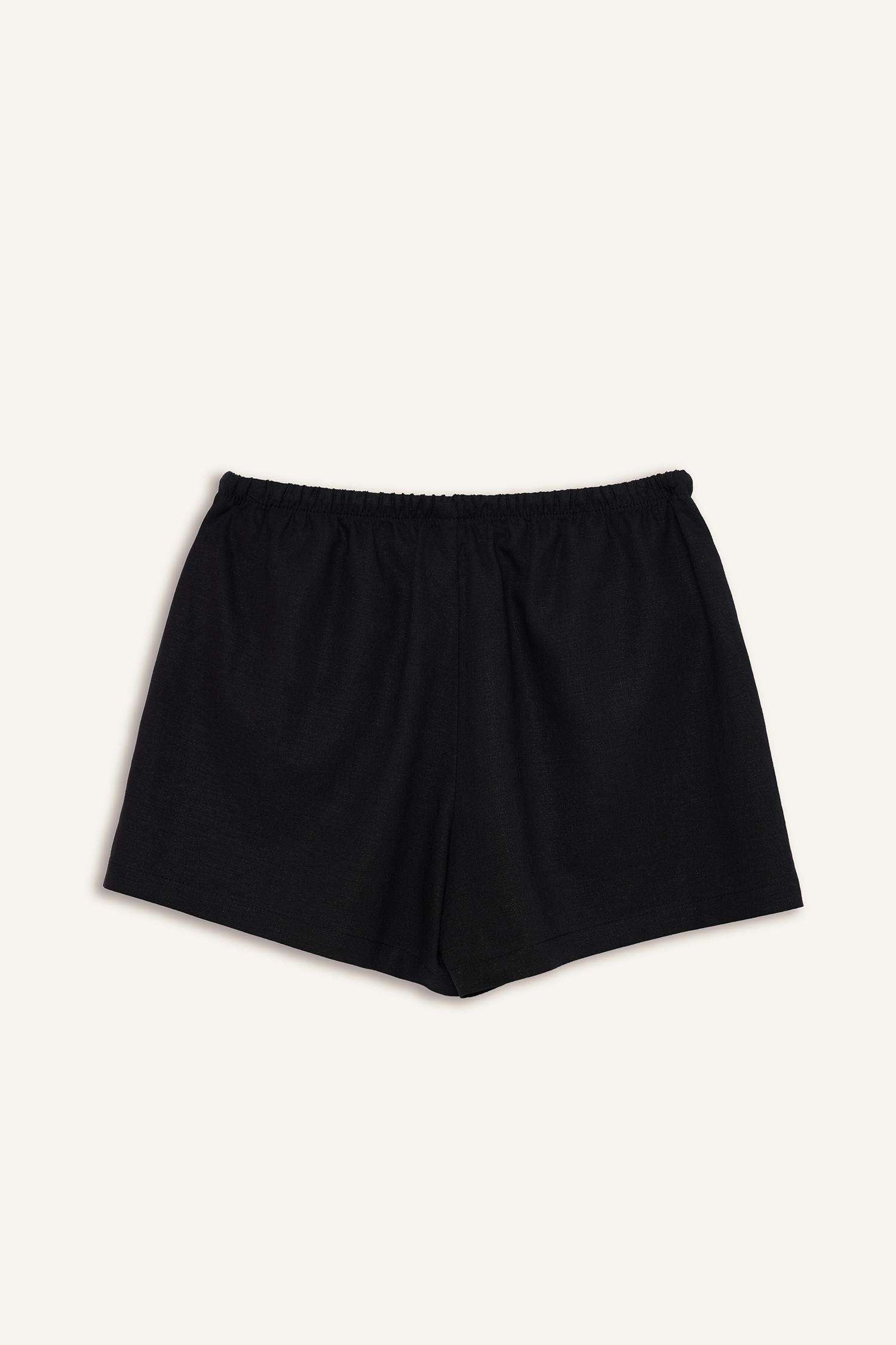 شورت قصة عادية بخصر عادي من مزيج الكتان