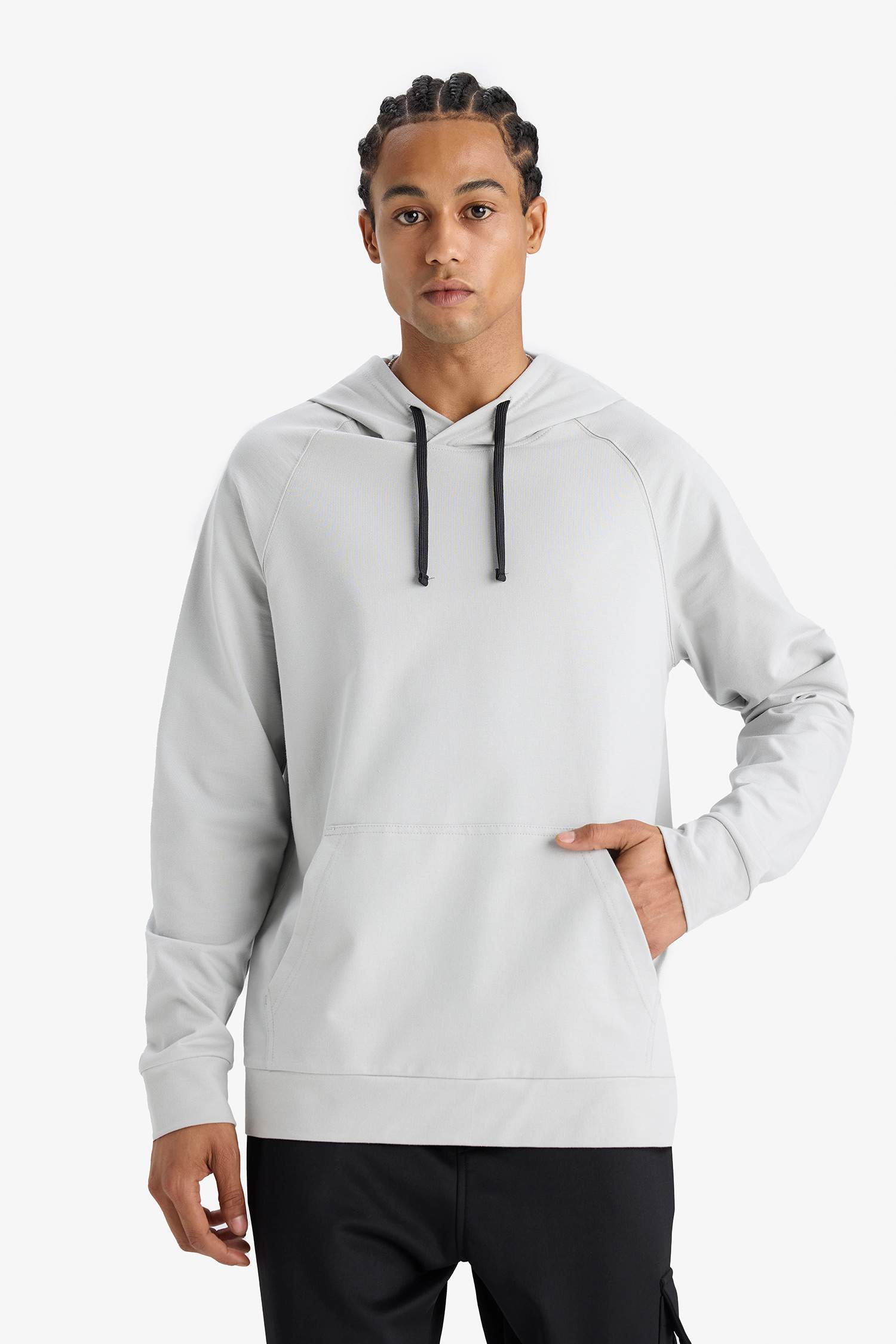 DeFactoFit Standart Fit Kapüşonlu Sporcu Sweatshirt