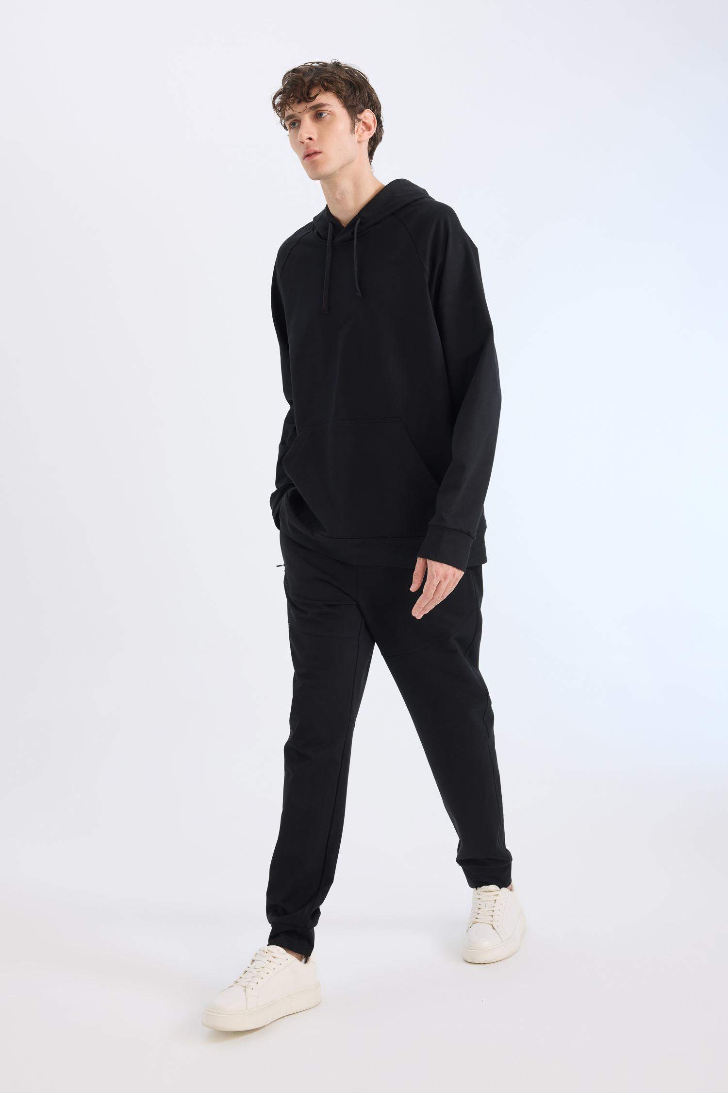 DeFactoFit Slim Fit Sporcu Jogger Eşofman Altı Dar Kesim Standart Paça Basic Düz