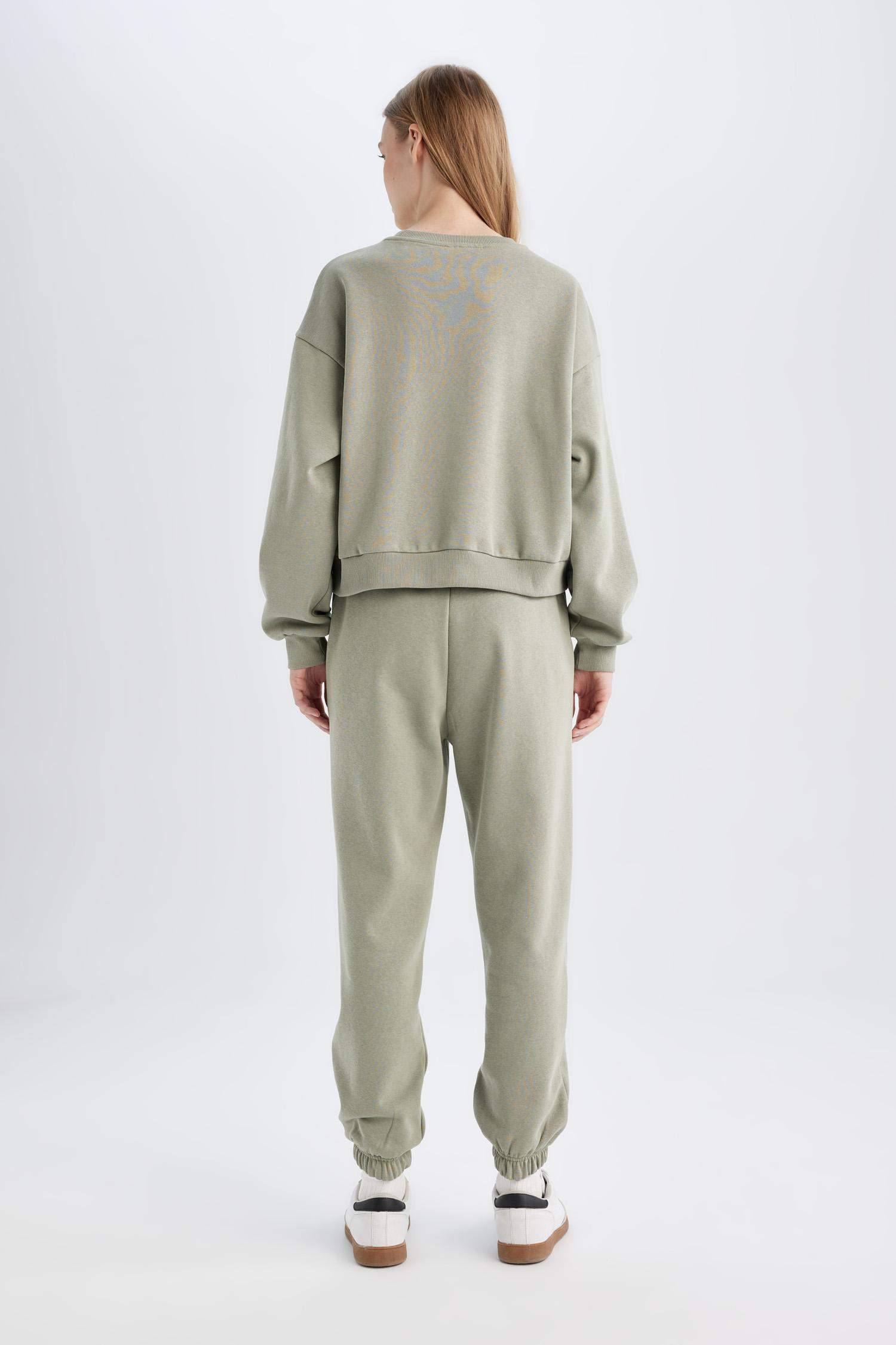 Regular Fit Normal Kalıp Basic Düz İçi Kalın Polarlı Eşofman Takımı 