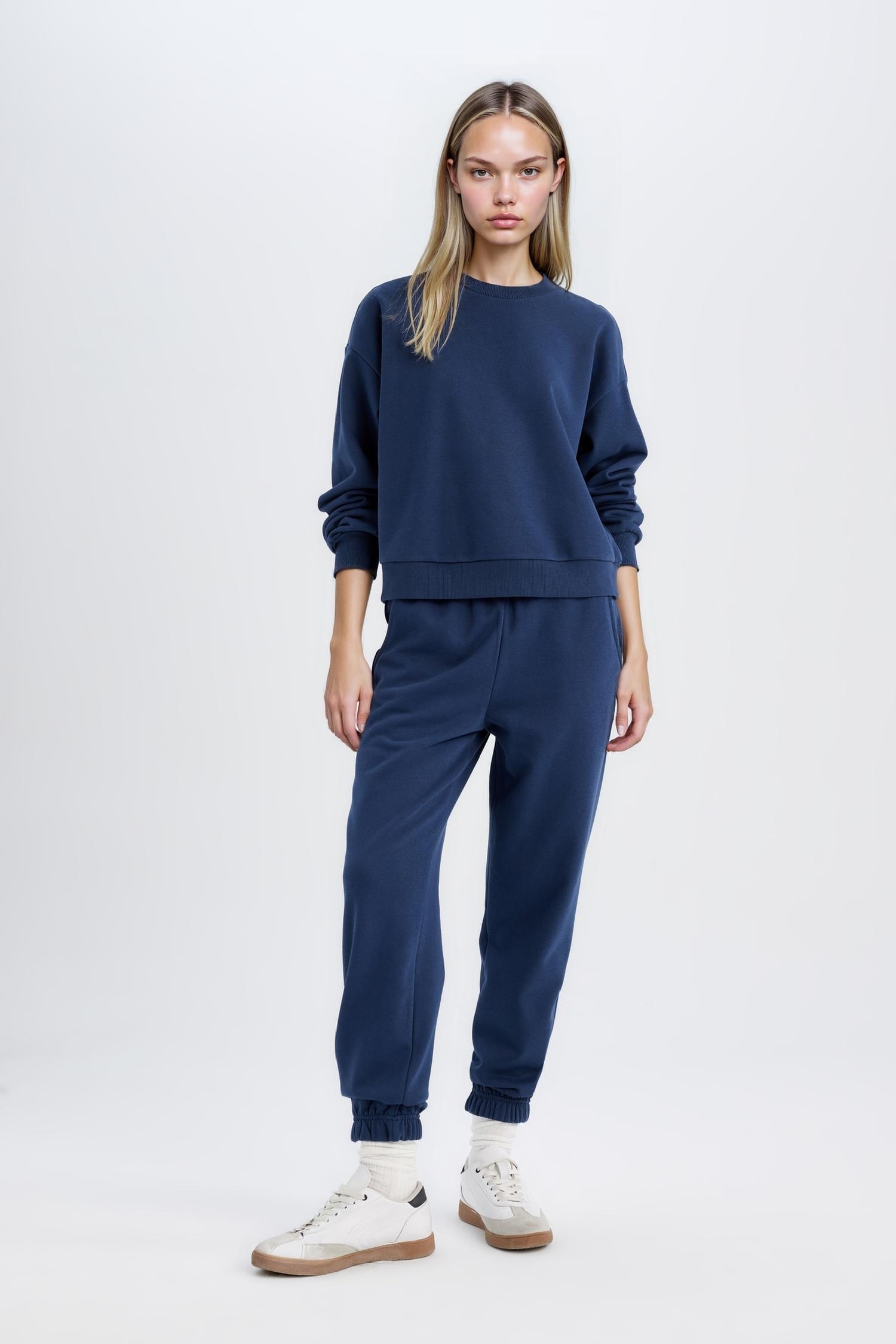 Regular Fit Normal Kalıp Basic İçi Kalın Polarlı Eşofman Takımı